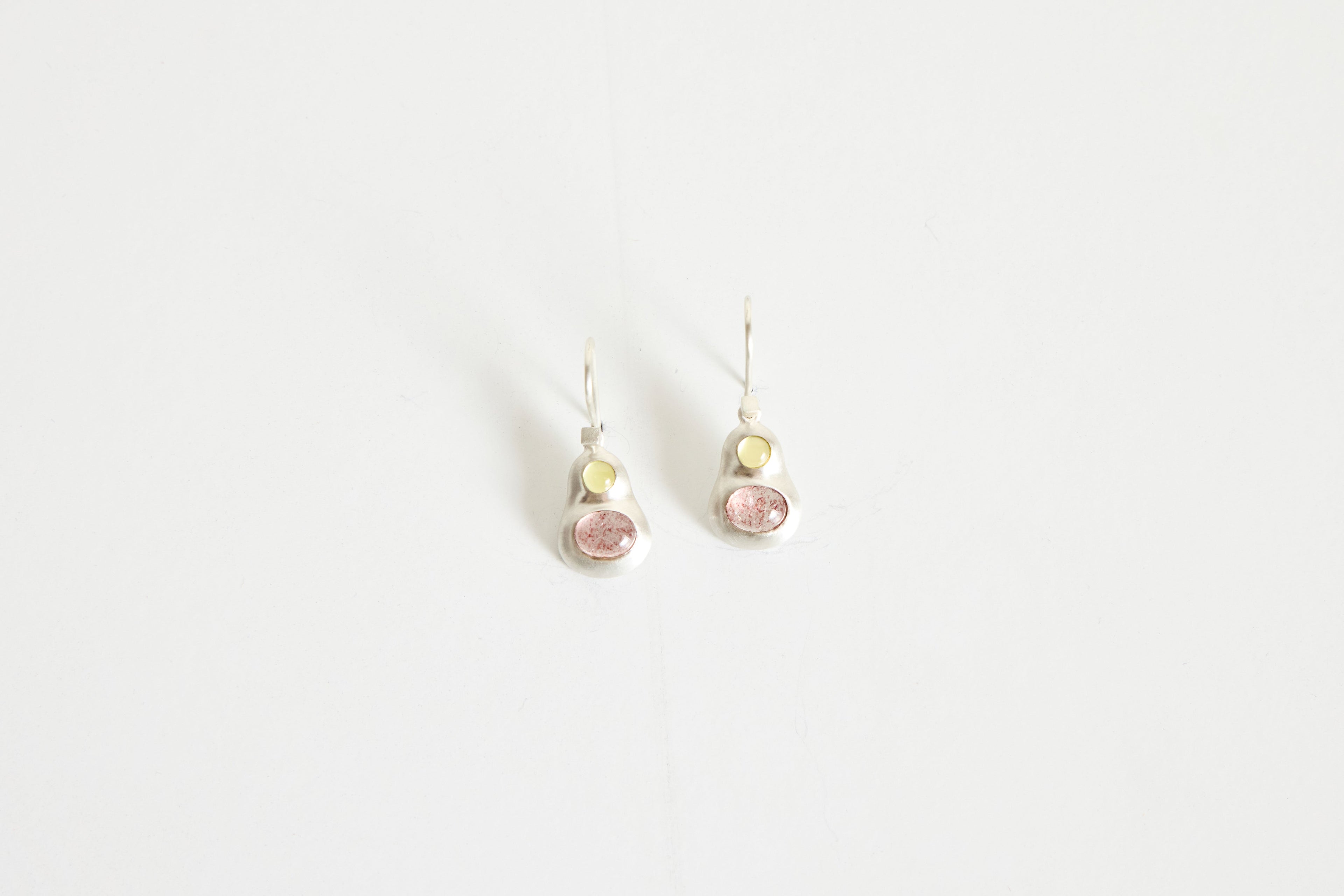 Nicky Kehoe - Pair of Chromatic Earrings