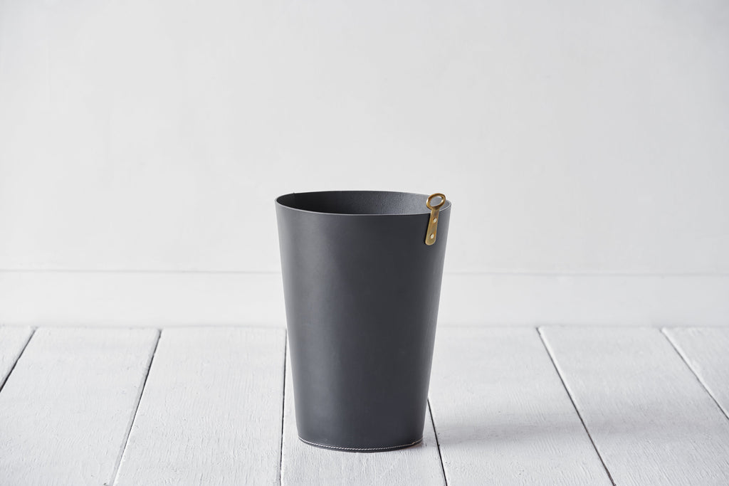 Nicky Kehoe - Leather Bin in Ink Black