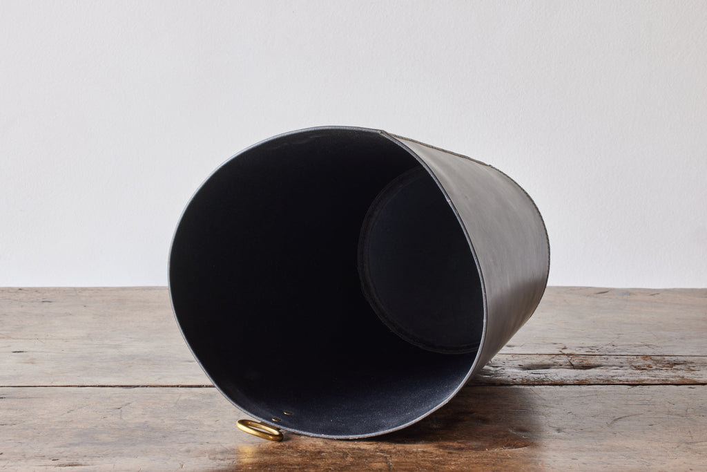Nicky Kehoe - Leather Bin in Ink Black