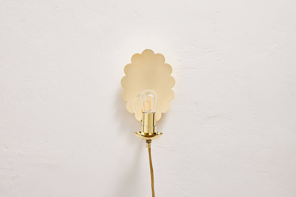 Nicky Kehoe - Scallop Sconce, Plug - In