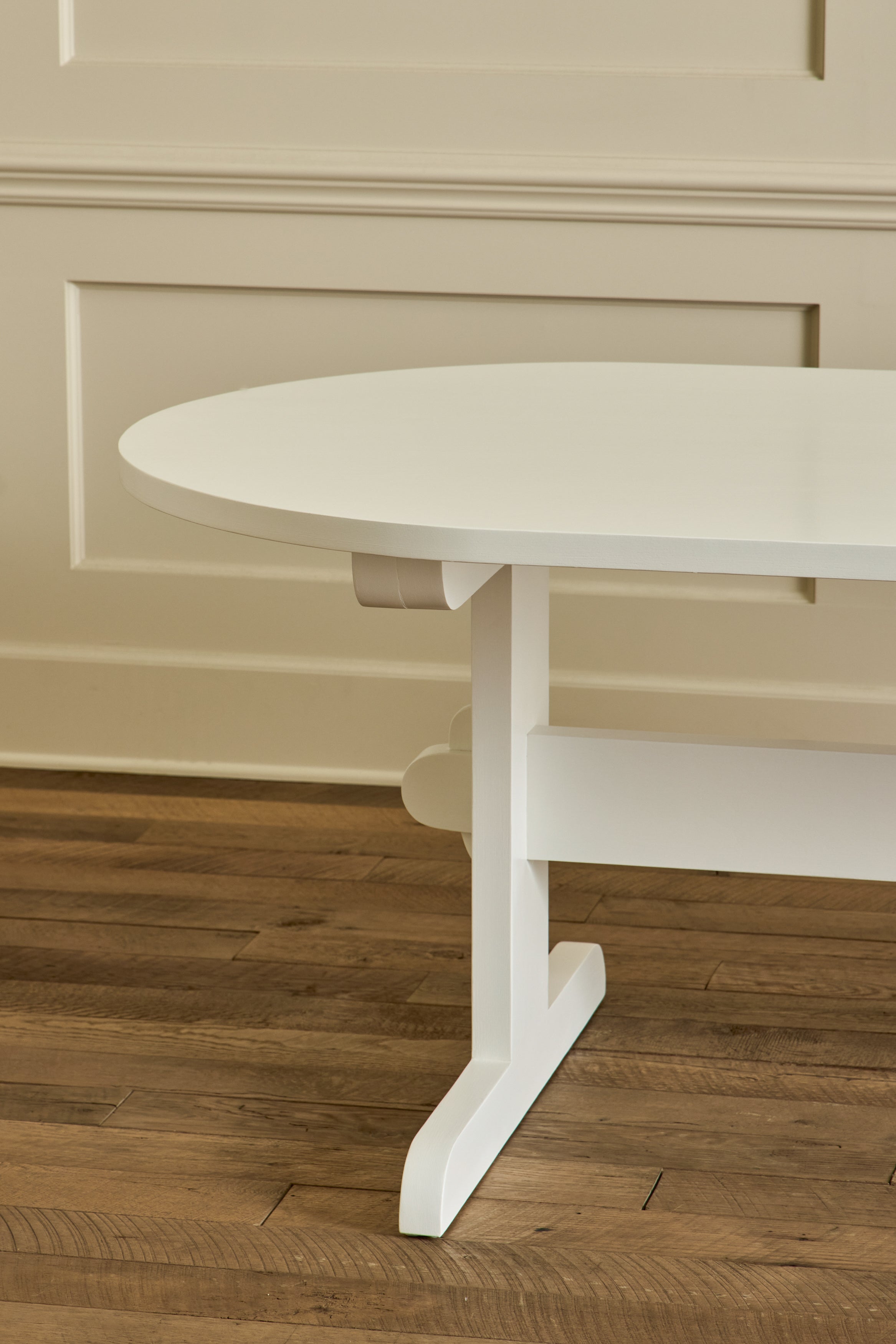 Nicky Kehoe - Oval Trestle Dining Table, 96"