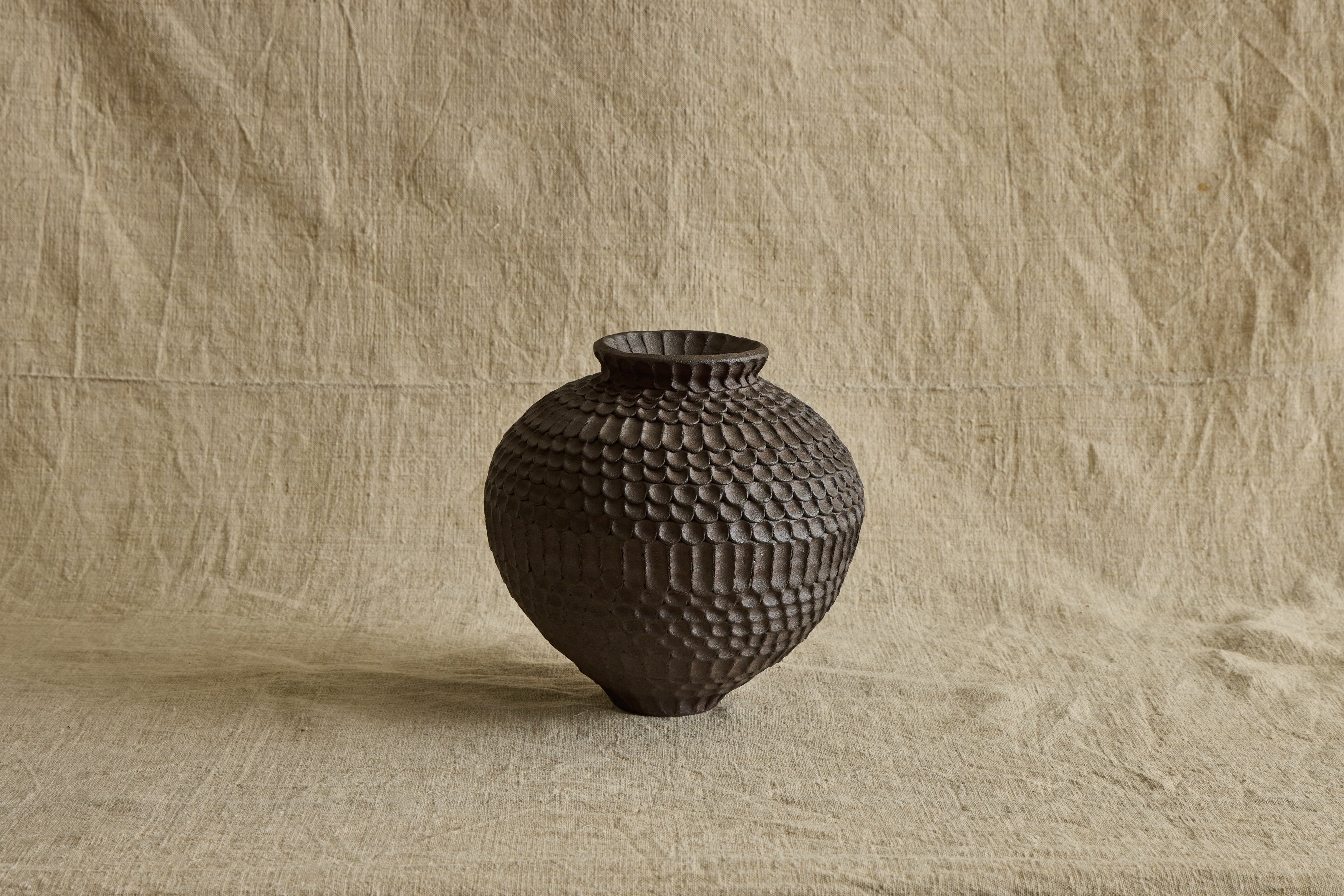 Nicky Kehoe - Katuk Vase, Medium