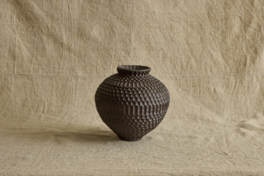 Nicky Kehoe - Katuk Vase, Medium