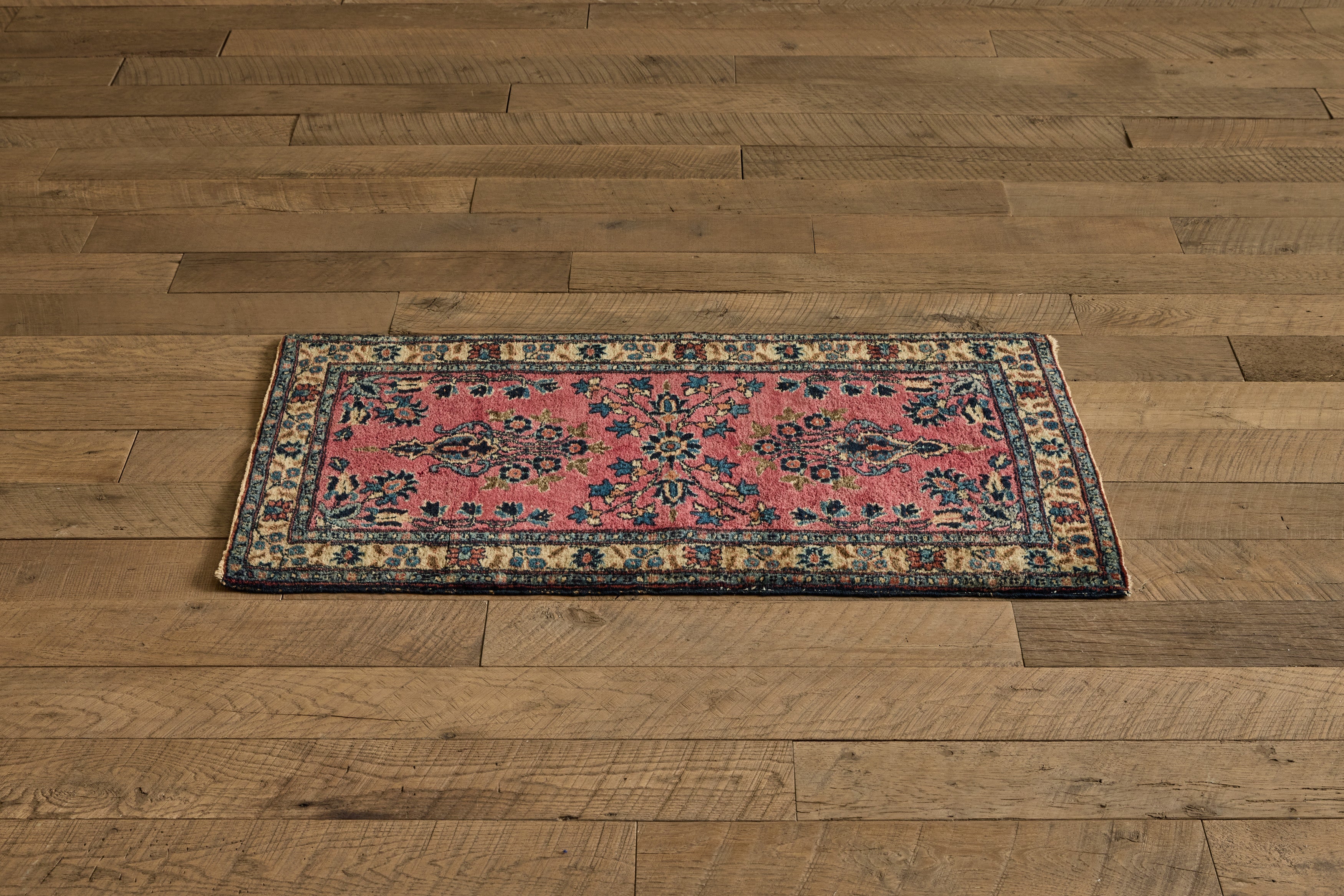 Nicky Kehoe - Persian Sarouk Scatter Rug 2' X 3'8