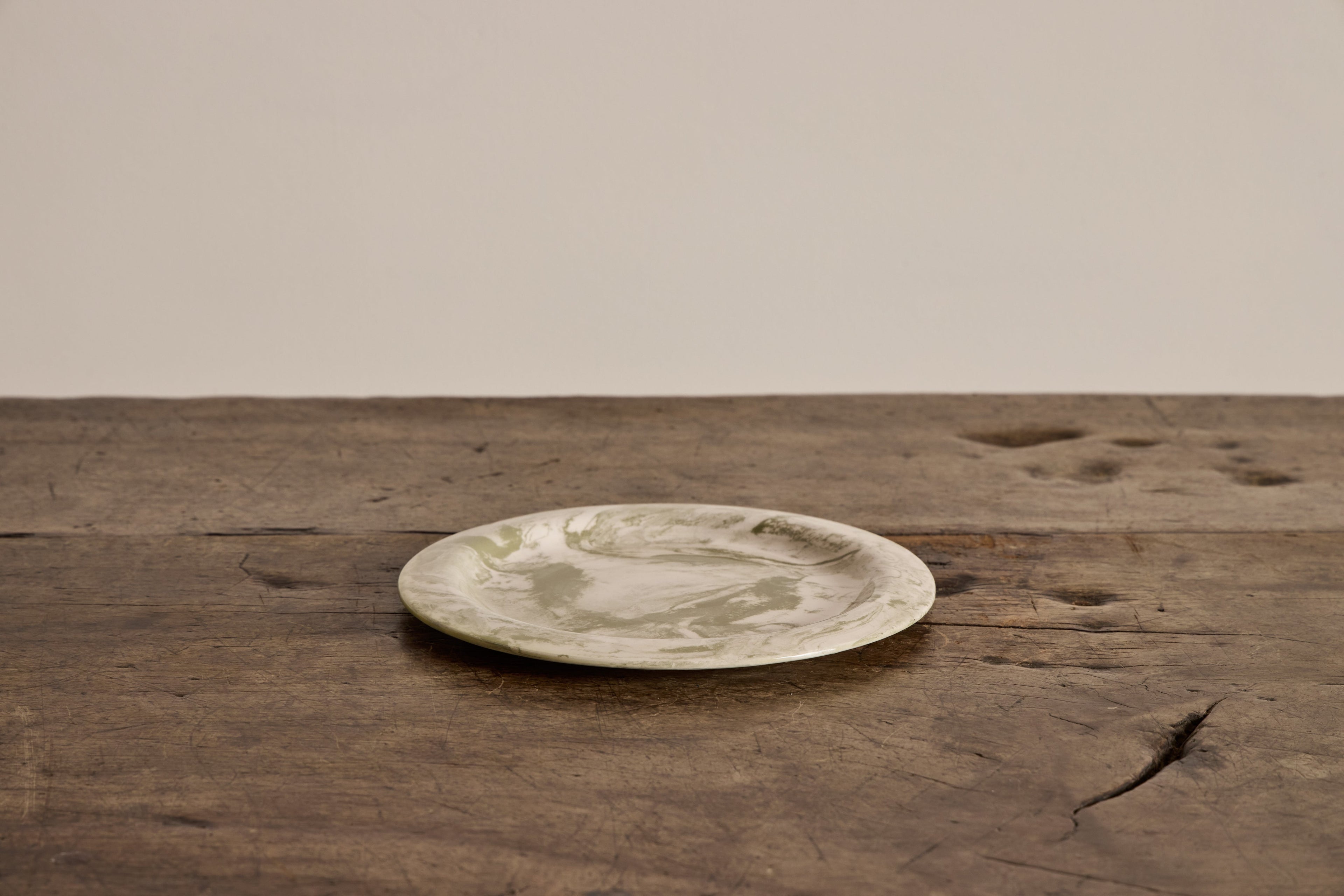 Nicky Kehoe - Vert Marbled Plate