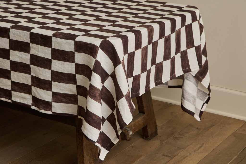Nicky Kehoe - Linen Tablecloth in Brick Pattern