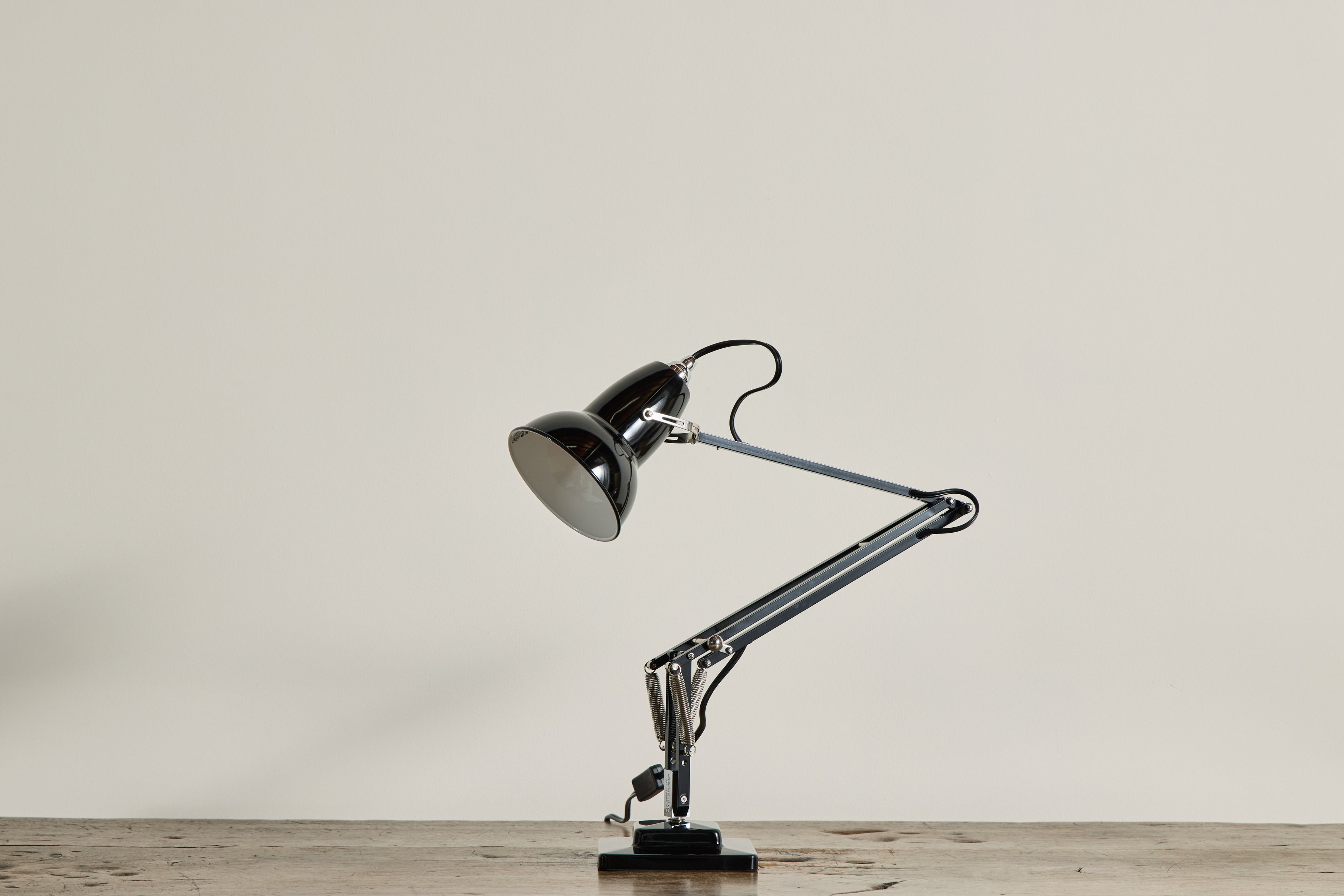 Nicky Kehoe - Original 1227 Desk Lamp (Multiple Colors)