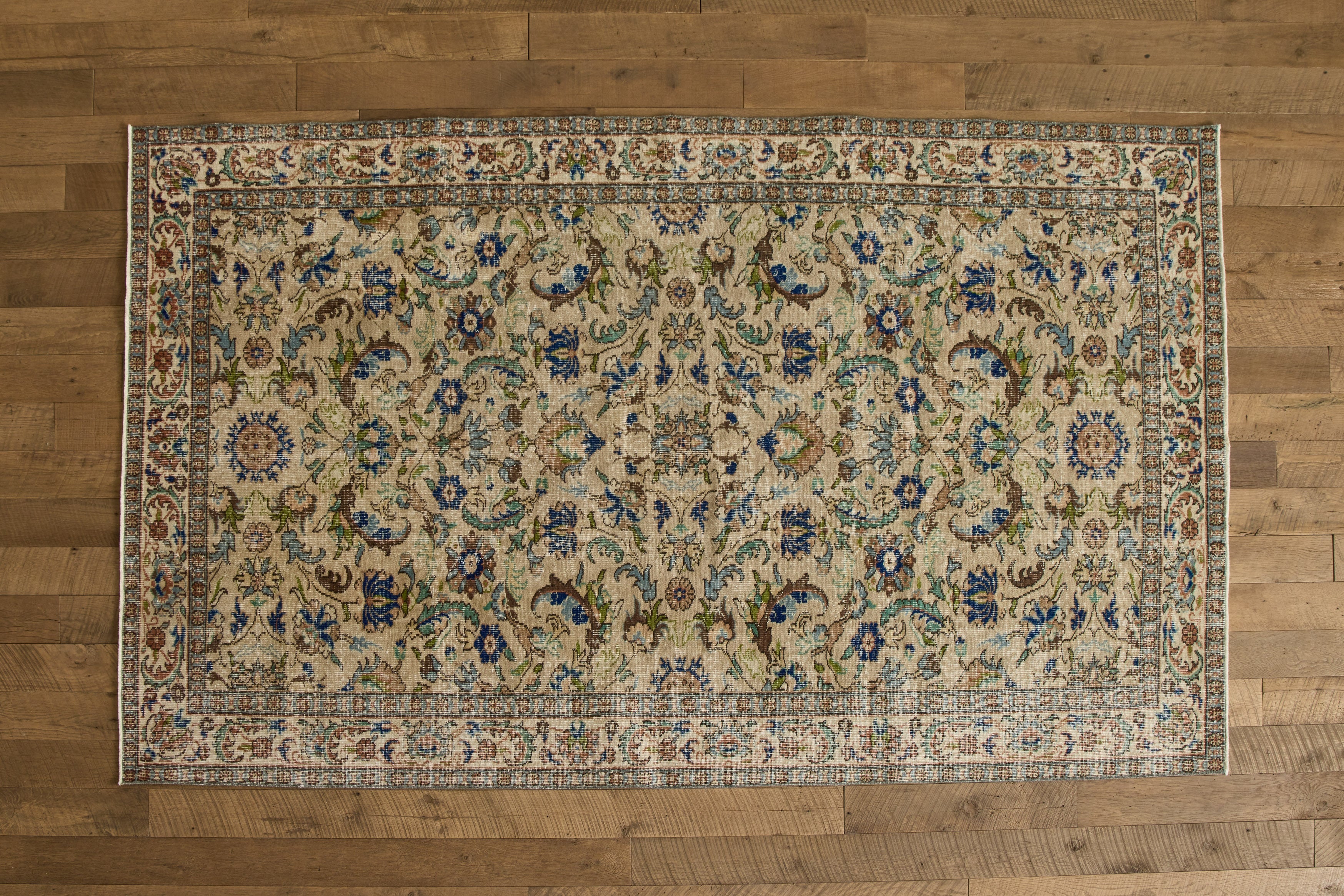 Nicky Kehoe - Floral Kayseri Rug 5'7 X 9'4