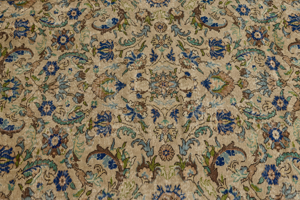 Nicky Kehoe - Floral Kayseri Rug 5'7 X 9'4