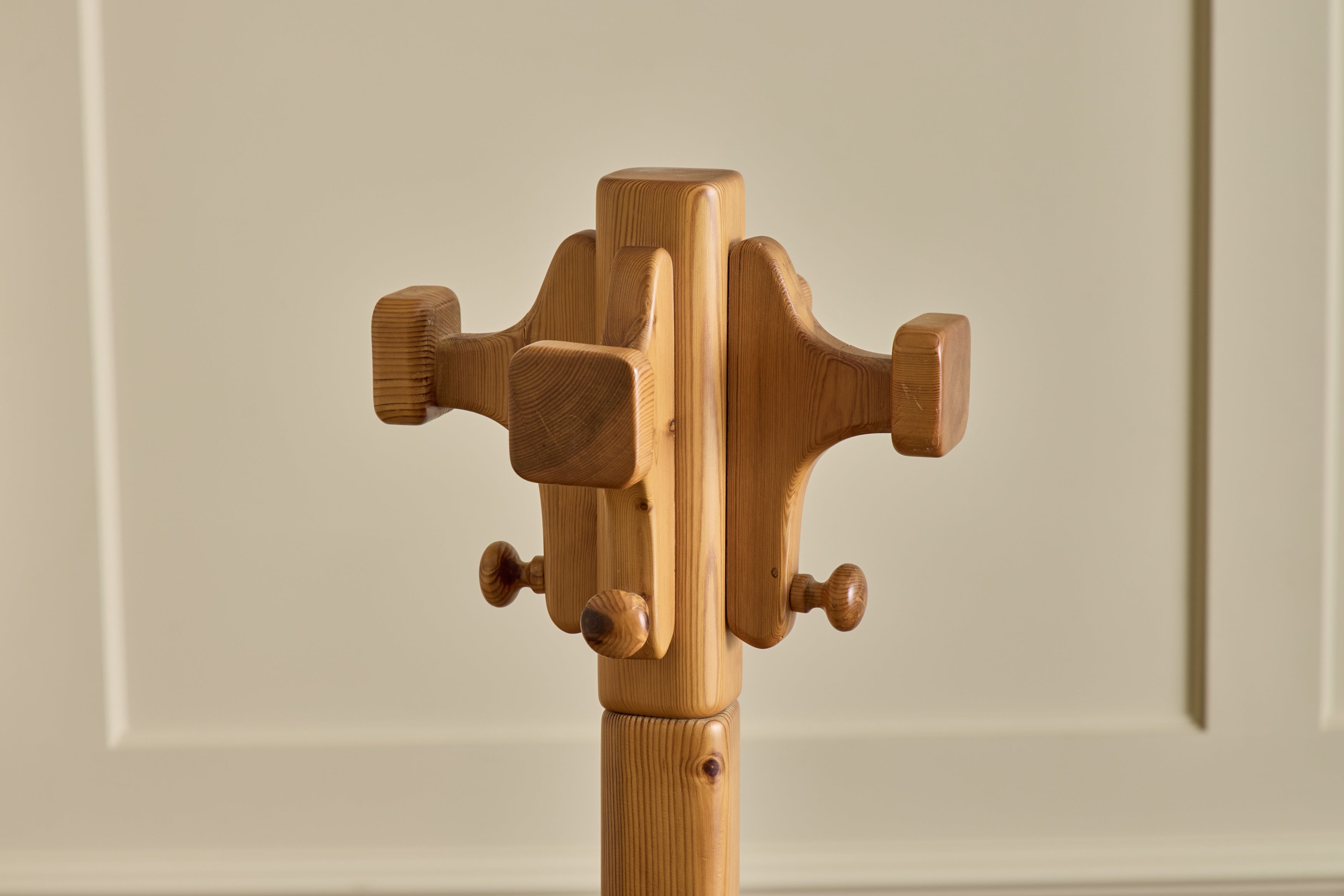Nicky Kehoe - Scandinavian Hall Tree