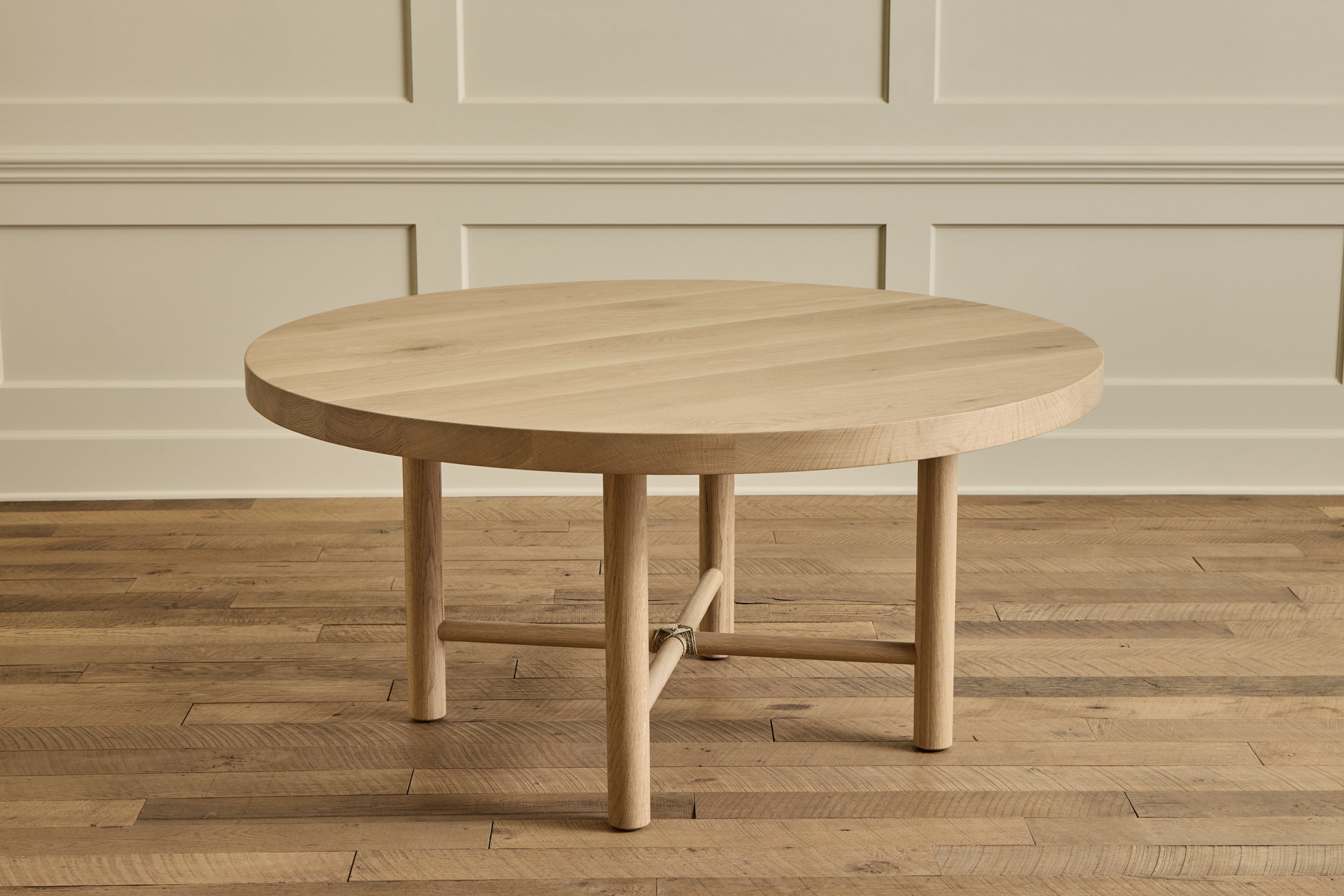 Nicky Kehoe - Round Dining Table, 60"