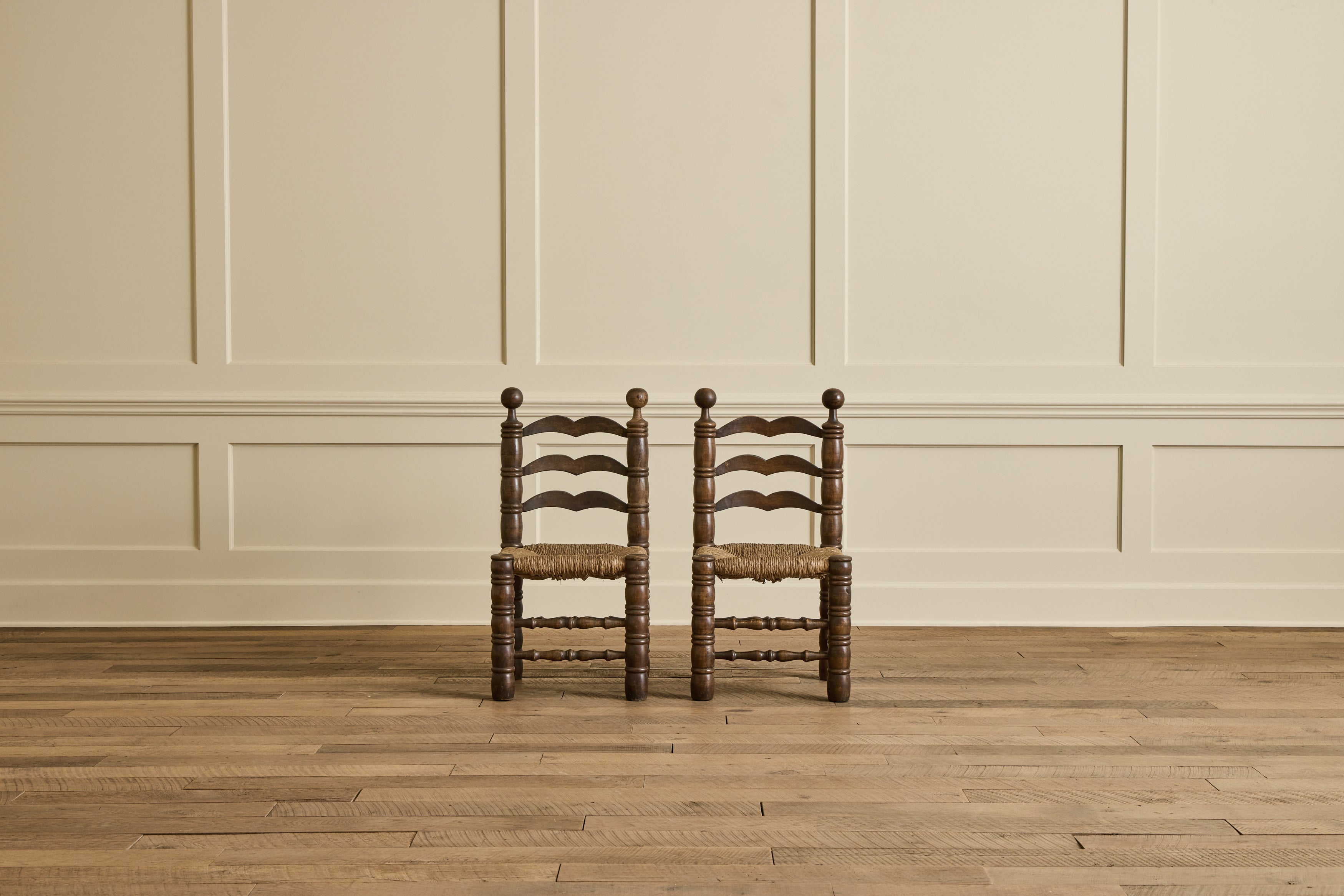 Nicky Kehoe - Set of 6 Dudouyt Rush Seat Chairs