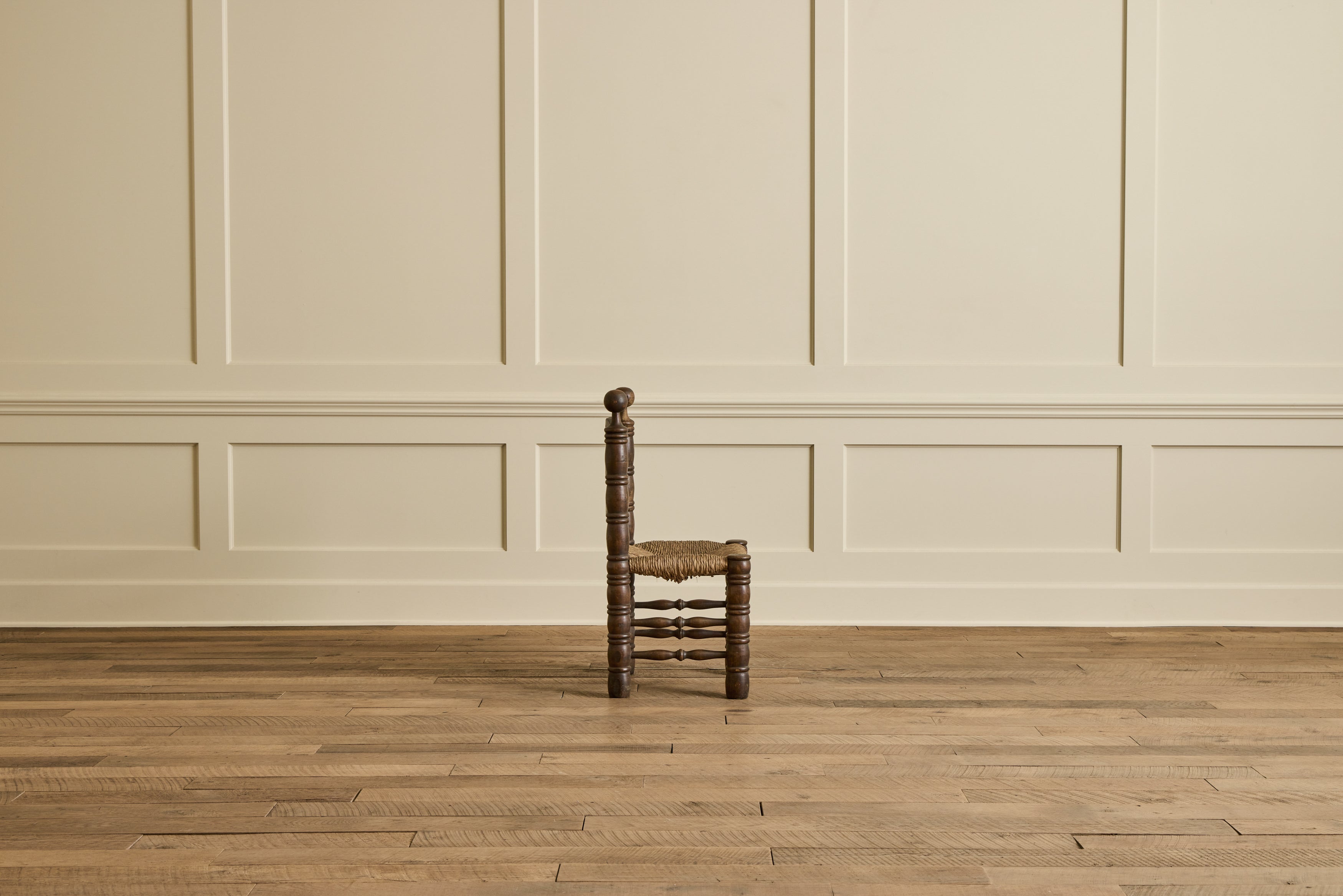 Nicky Kehoe - Set of 6 Dudouyt Rush Seat Chairs