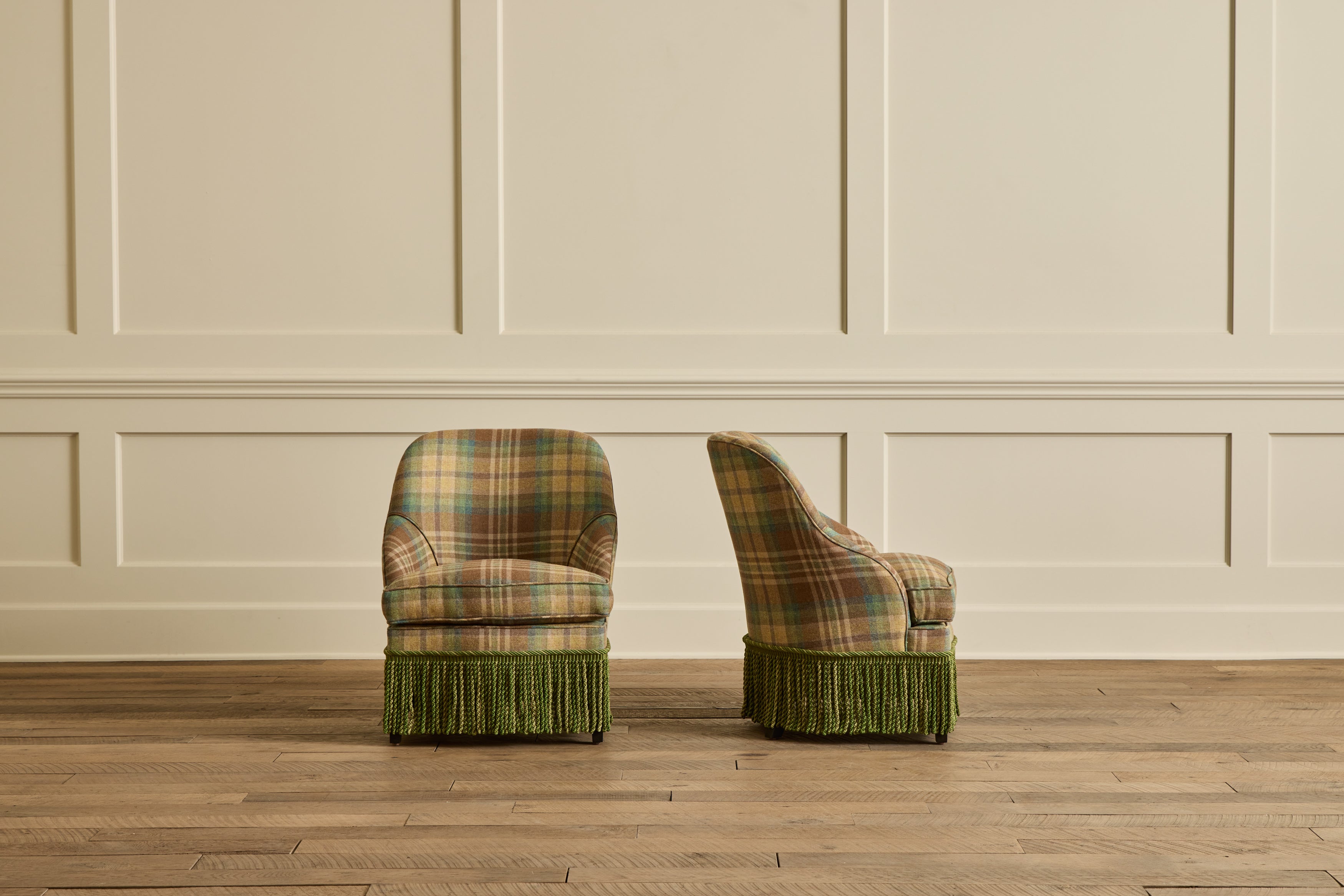 Nicky Kehoe - Fireplace Pull Up Chair