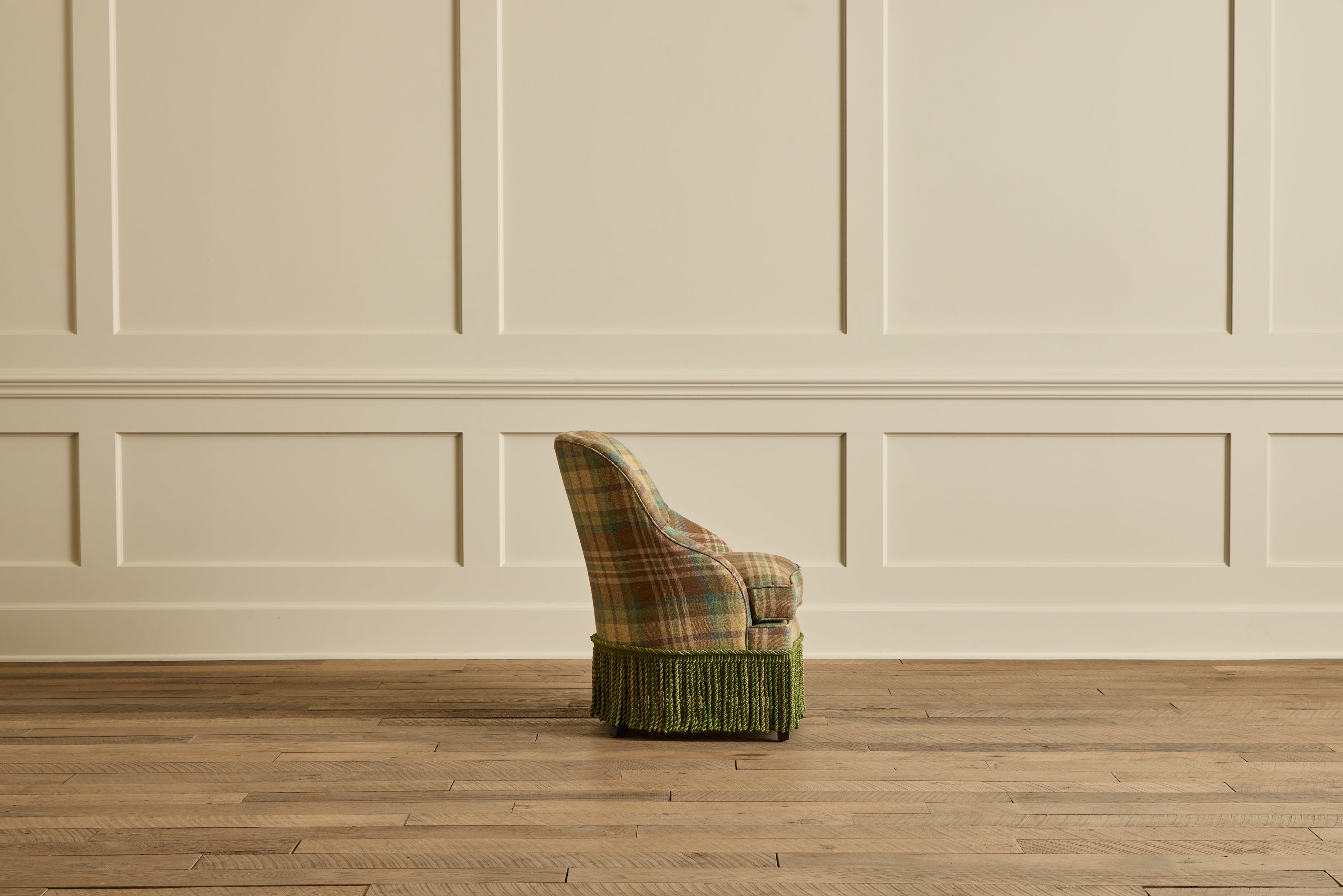 Nicky Kehoe - Fireplace Pull Up Chair