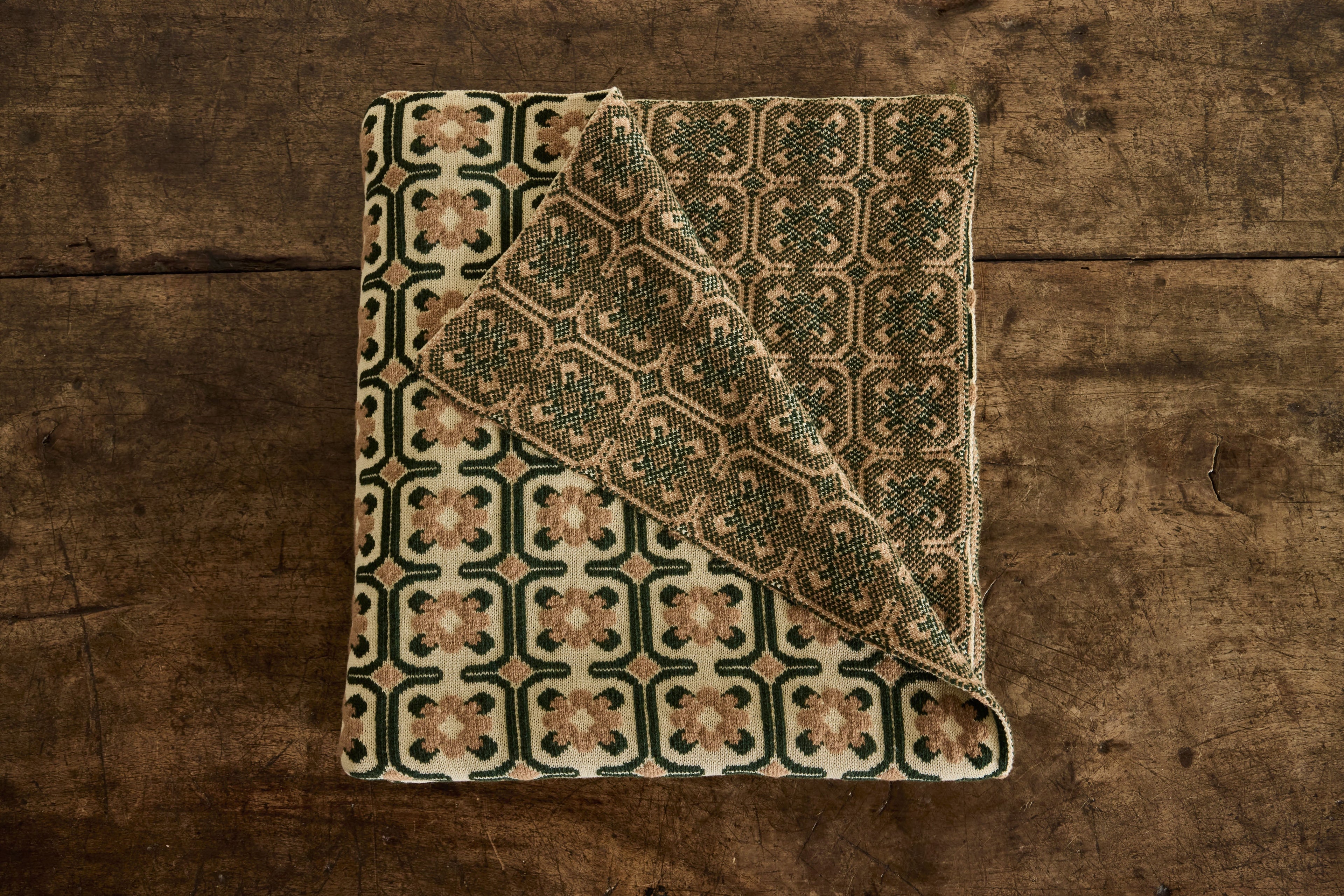 Nicky Kehoe - Maman Throw in Olive