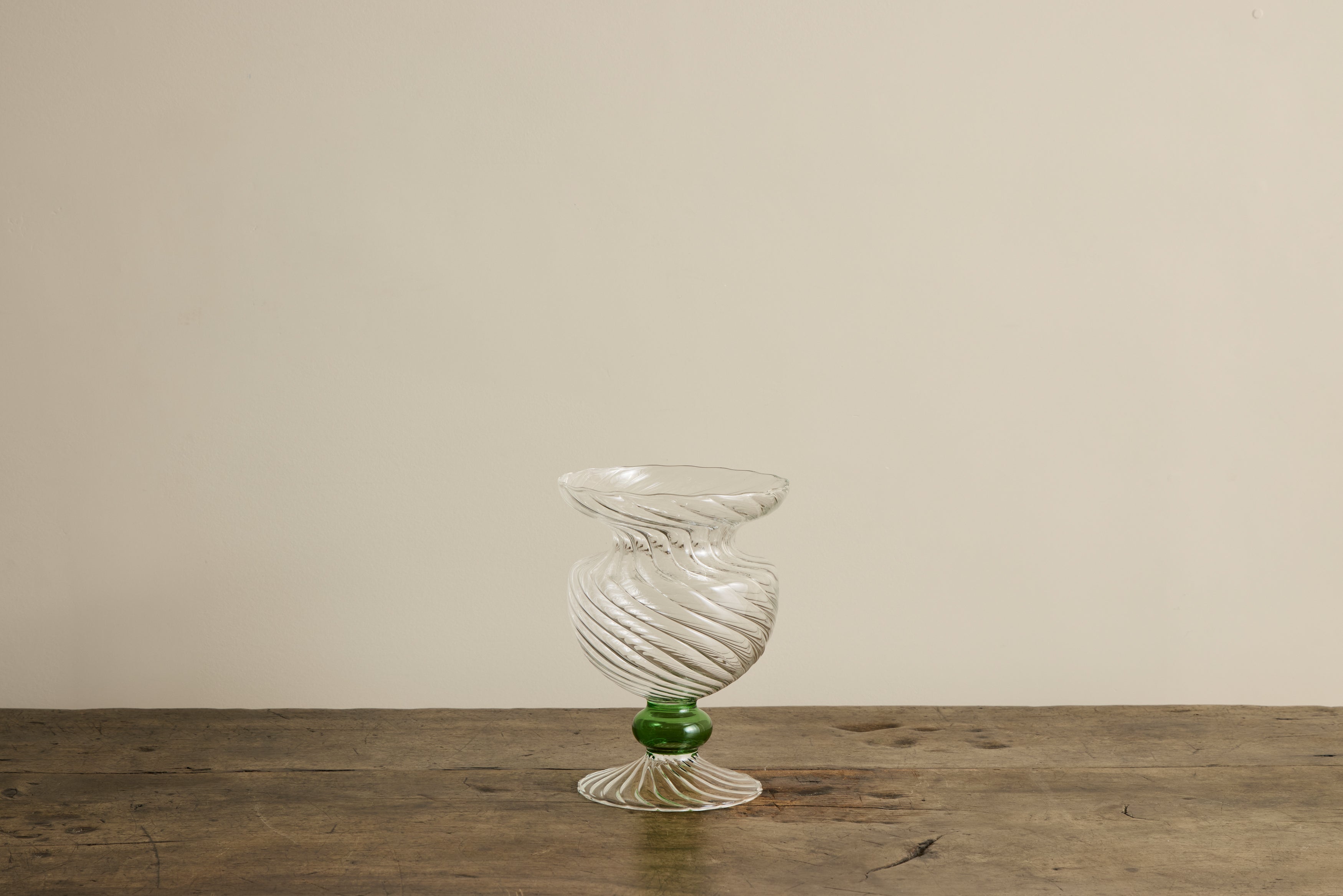Nicky Kehoe - Cresia Vase