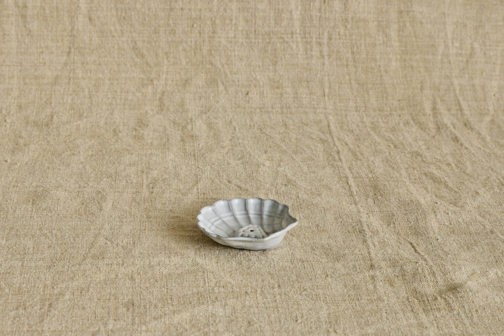 Nicky Kehoe - Coquillage Incense Holder