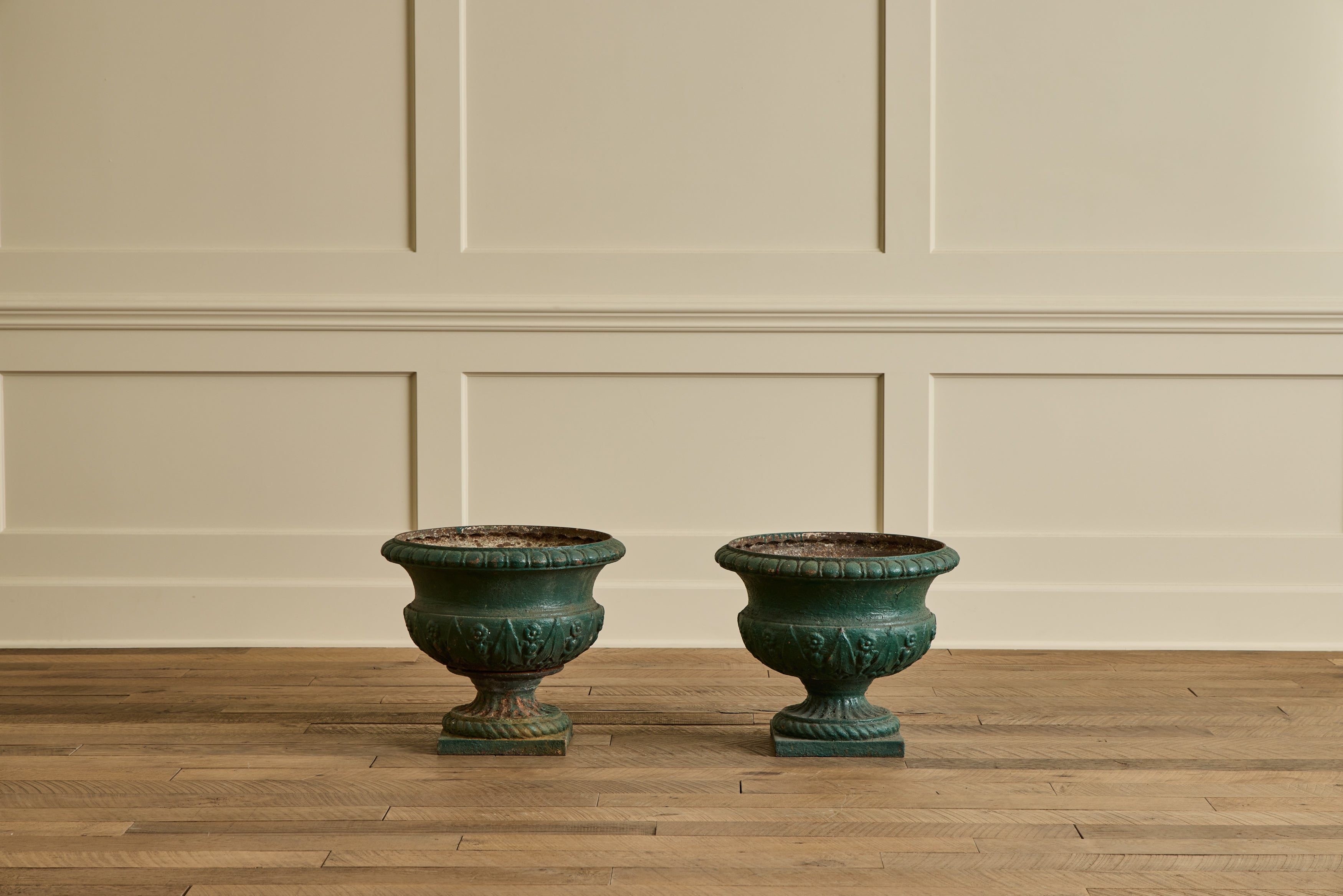 Nicky Kehoe - Pair of 18th Century Green Urns
