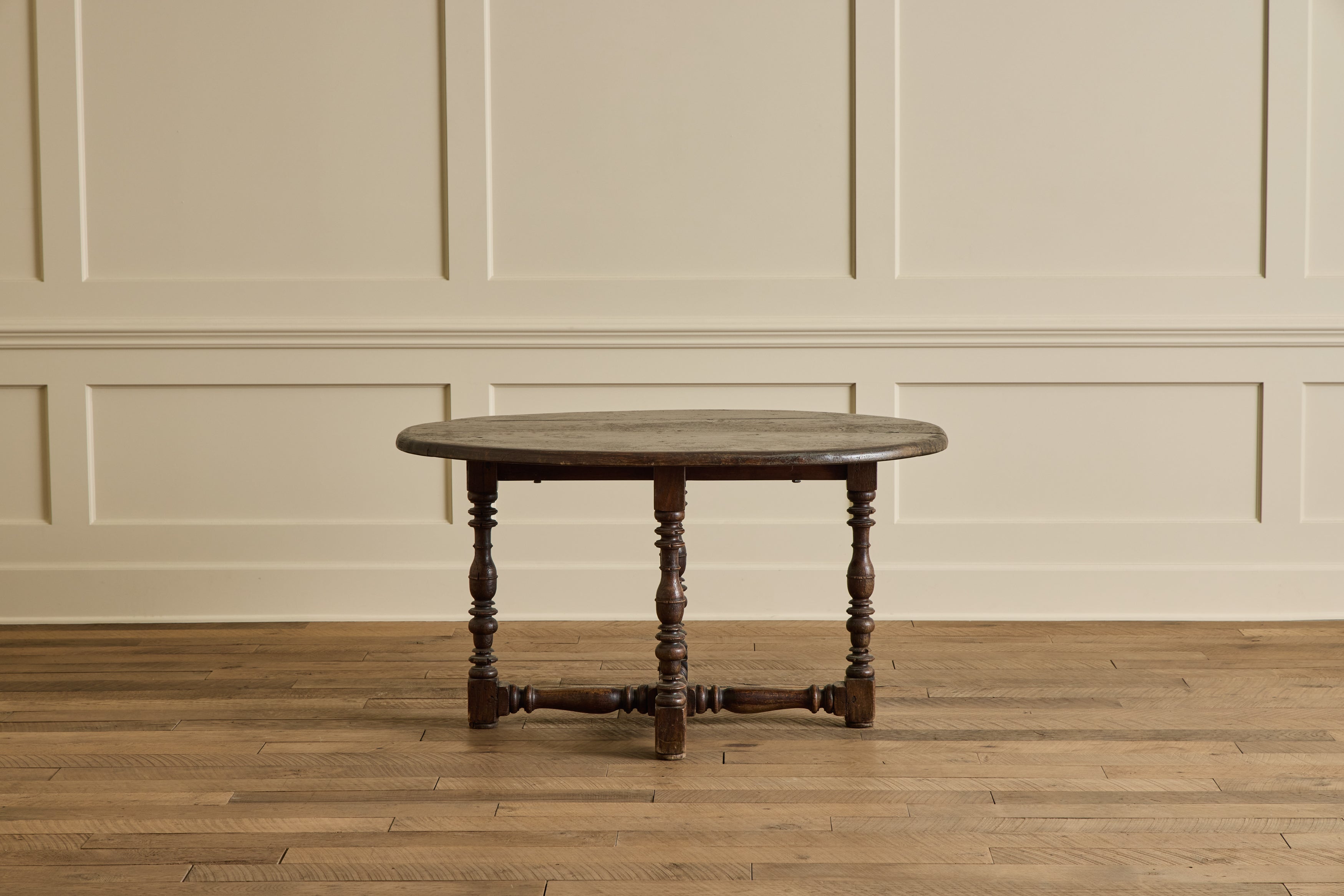 Nicky Kehoe - Turned Leg Side Table