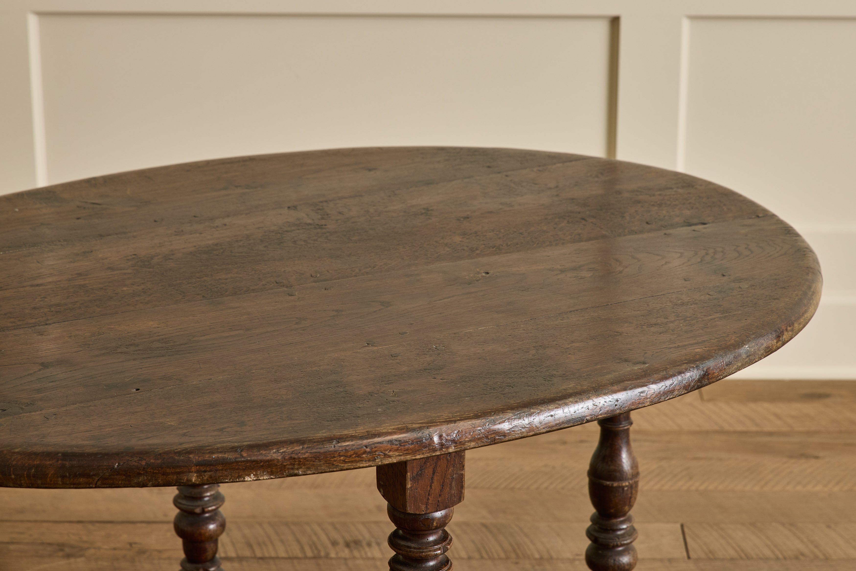 Nicky Kehoe - Turned Leg Side Table