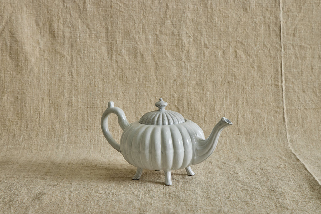 Nicky Kehoe - Cinderella Teapot