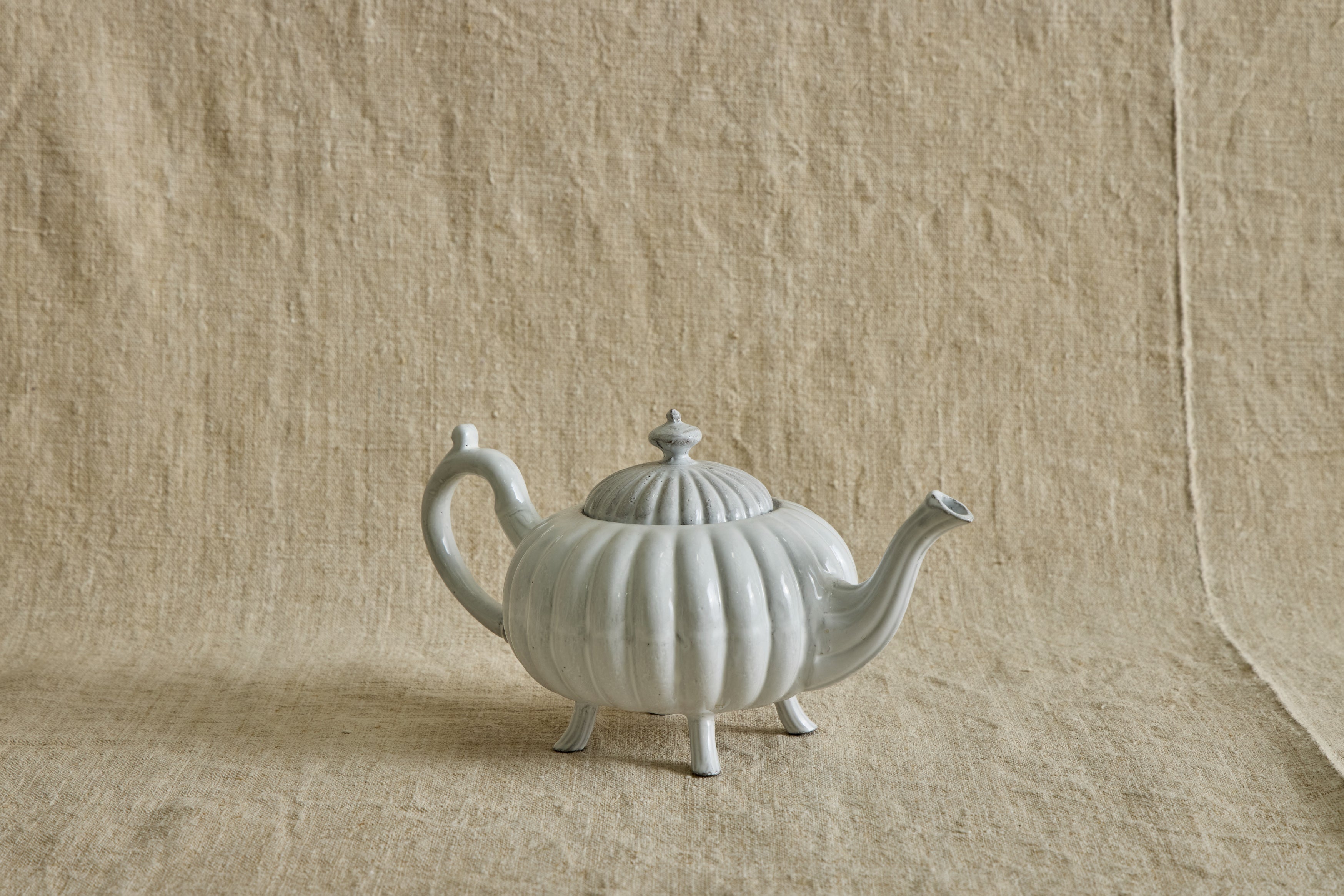 Nicky Kehoe - Cinderella Teapot