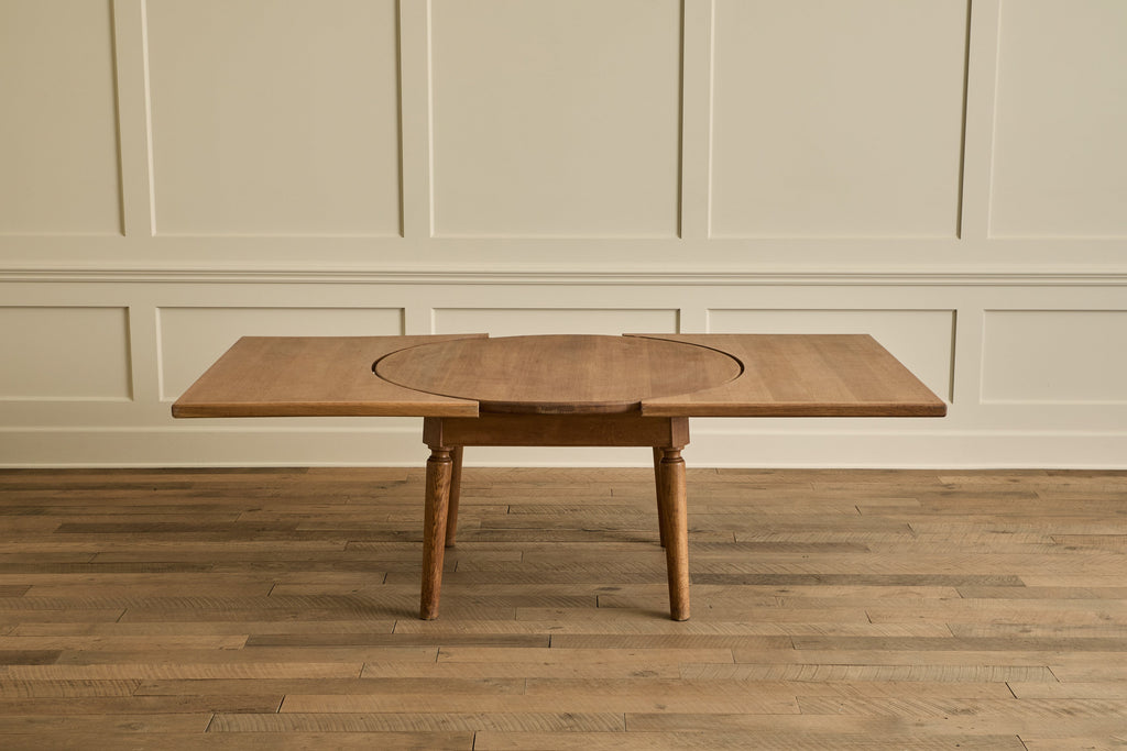 Nicky Kehoe - Round Oak Wood Extension Table