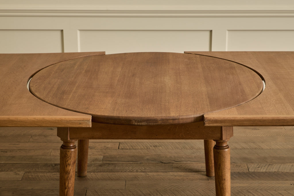 Nicky Kehoe - Round Oak Wood Extension Table