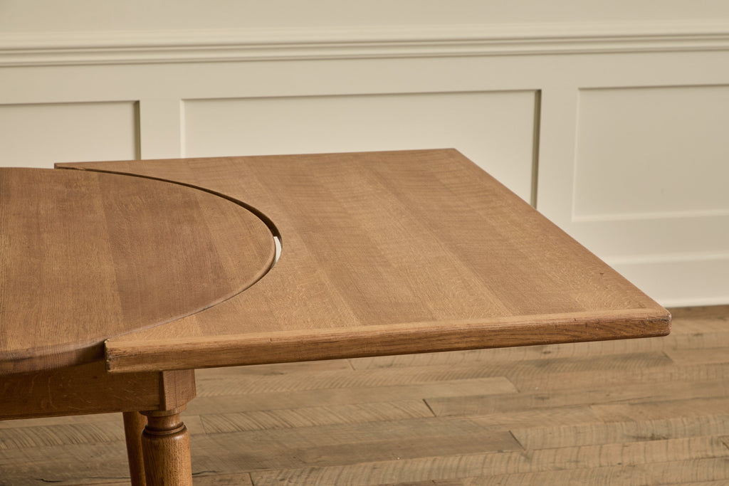 Nicky Kehoe - Round Oak Wood Extension Table
