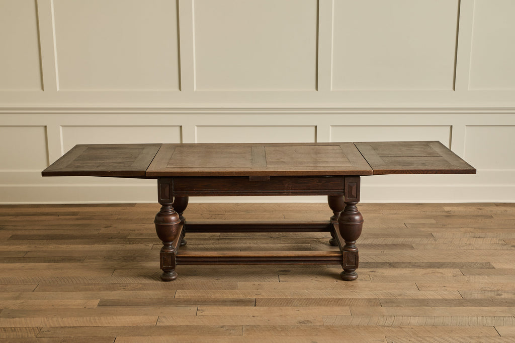 Nicky Kehoe - Oak Extension Hall Table