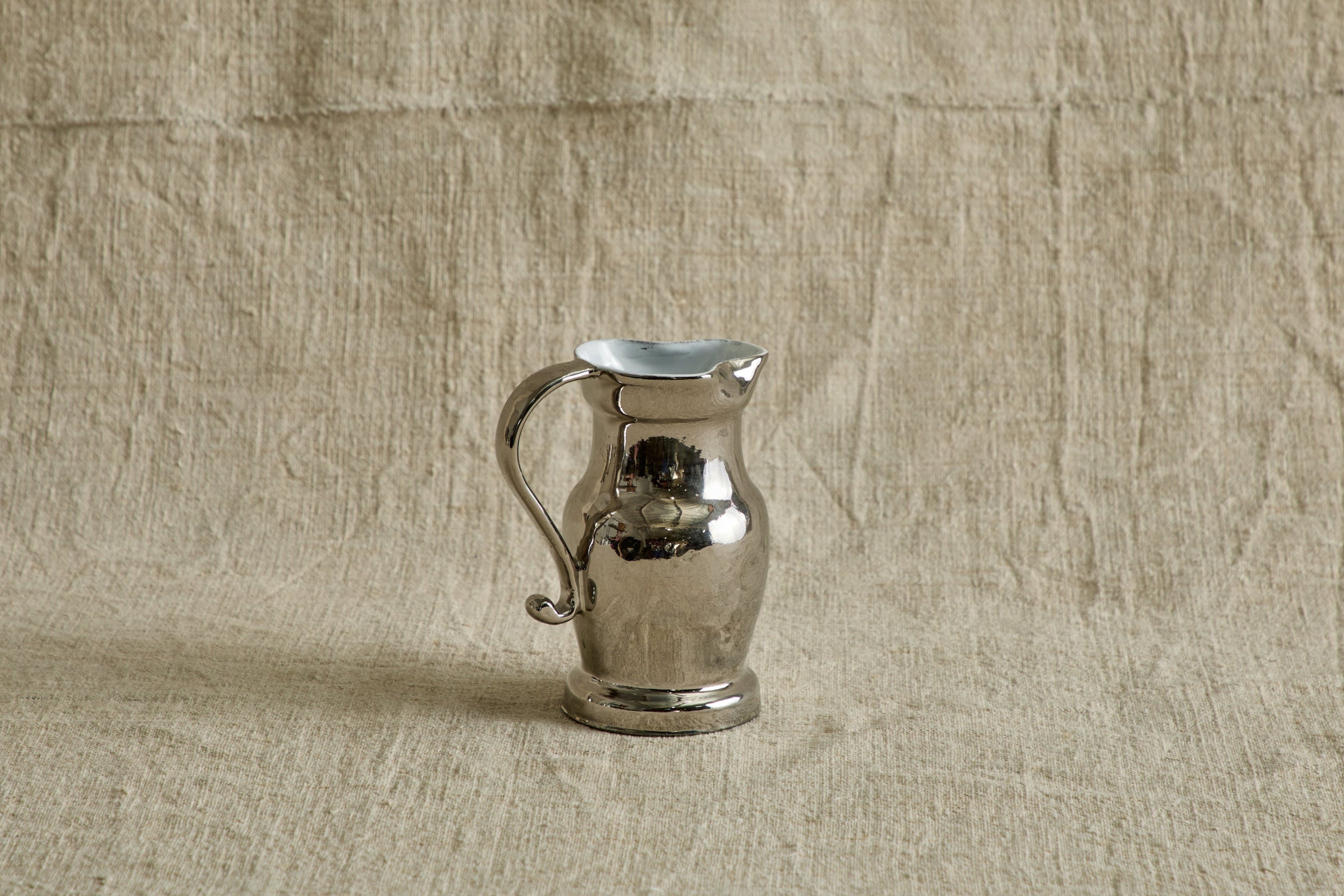 Nicky Kehoe - Small Colbert Pitcher, Platinum Exterior