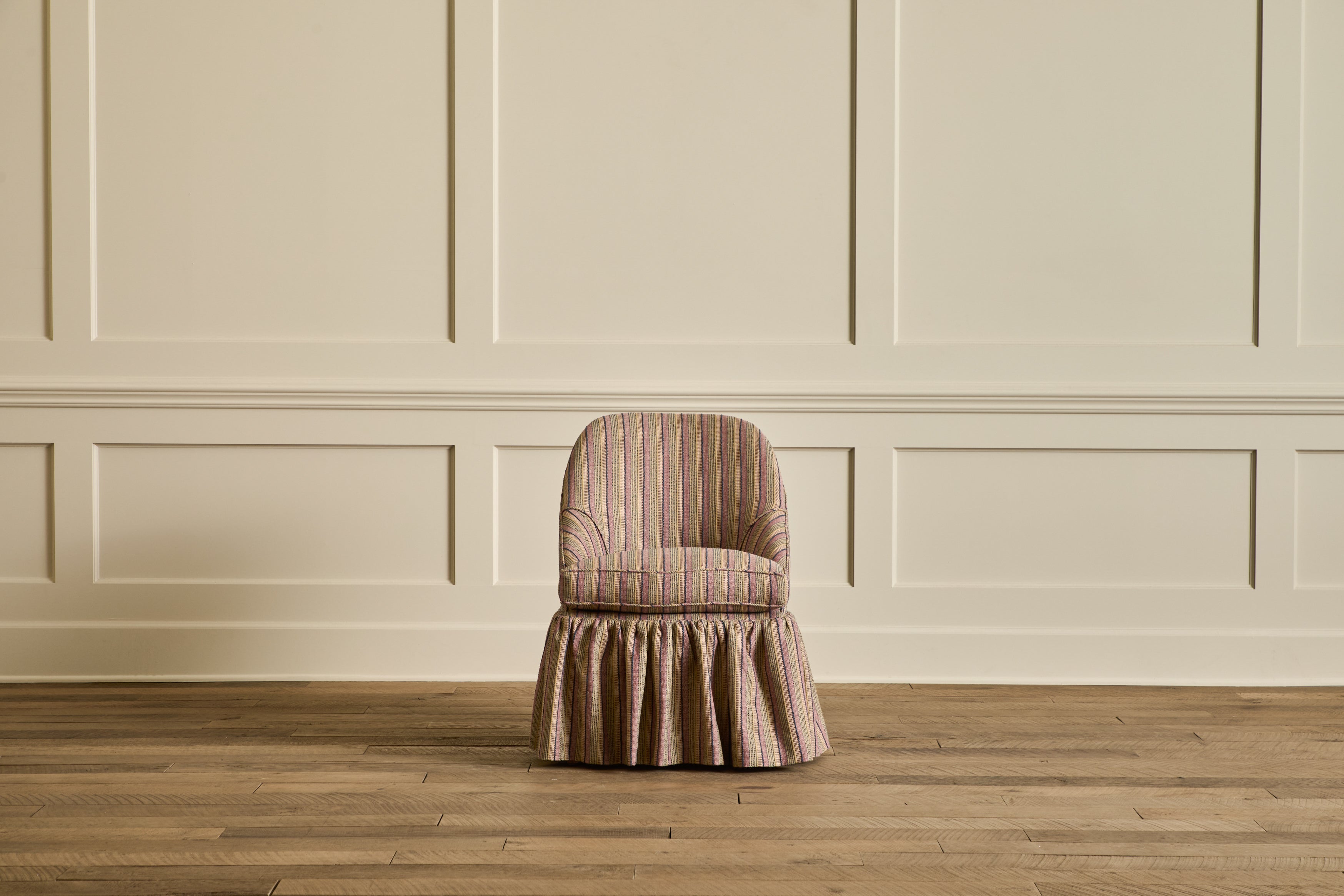 Nicky Kehoe - Skirted Cove Chair