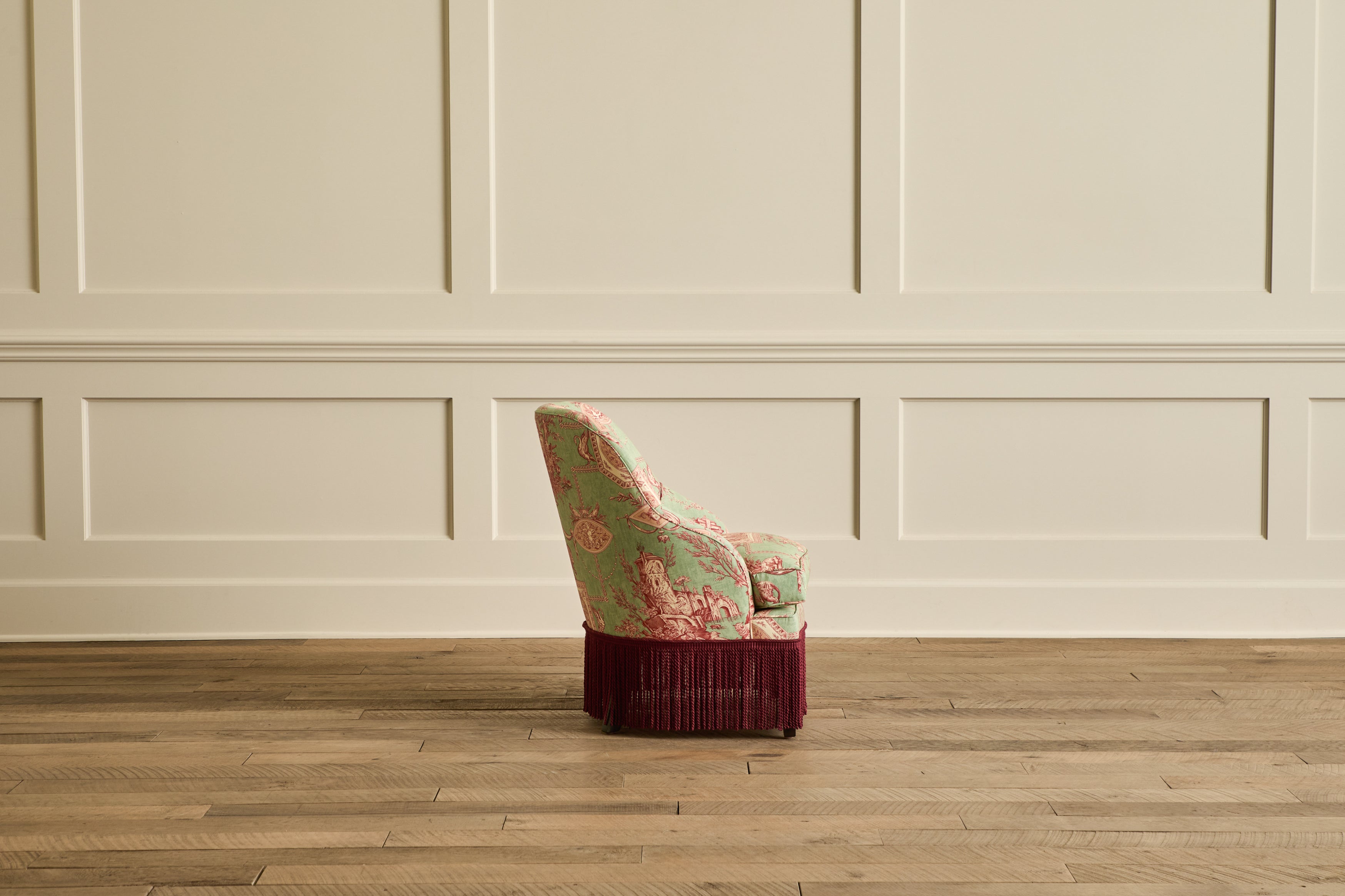 Nicky Kehoe - Fireplace Pull Up Chair
