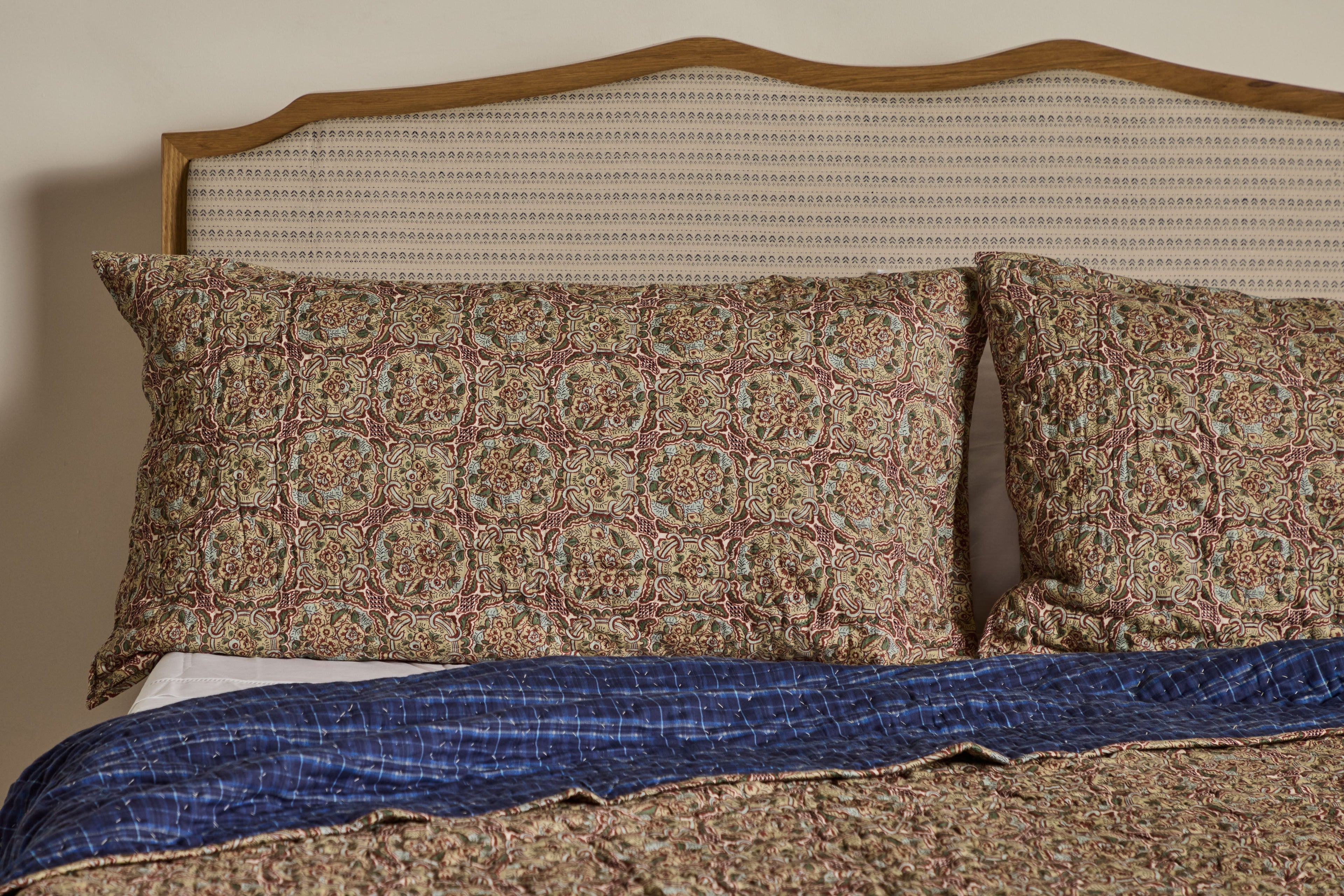 Nicky Kehoe - Medallion Shams, Set of 2