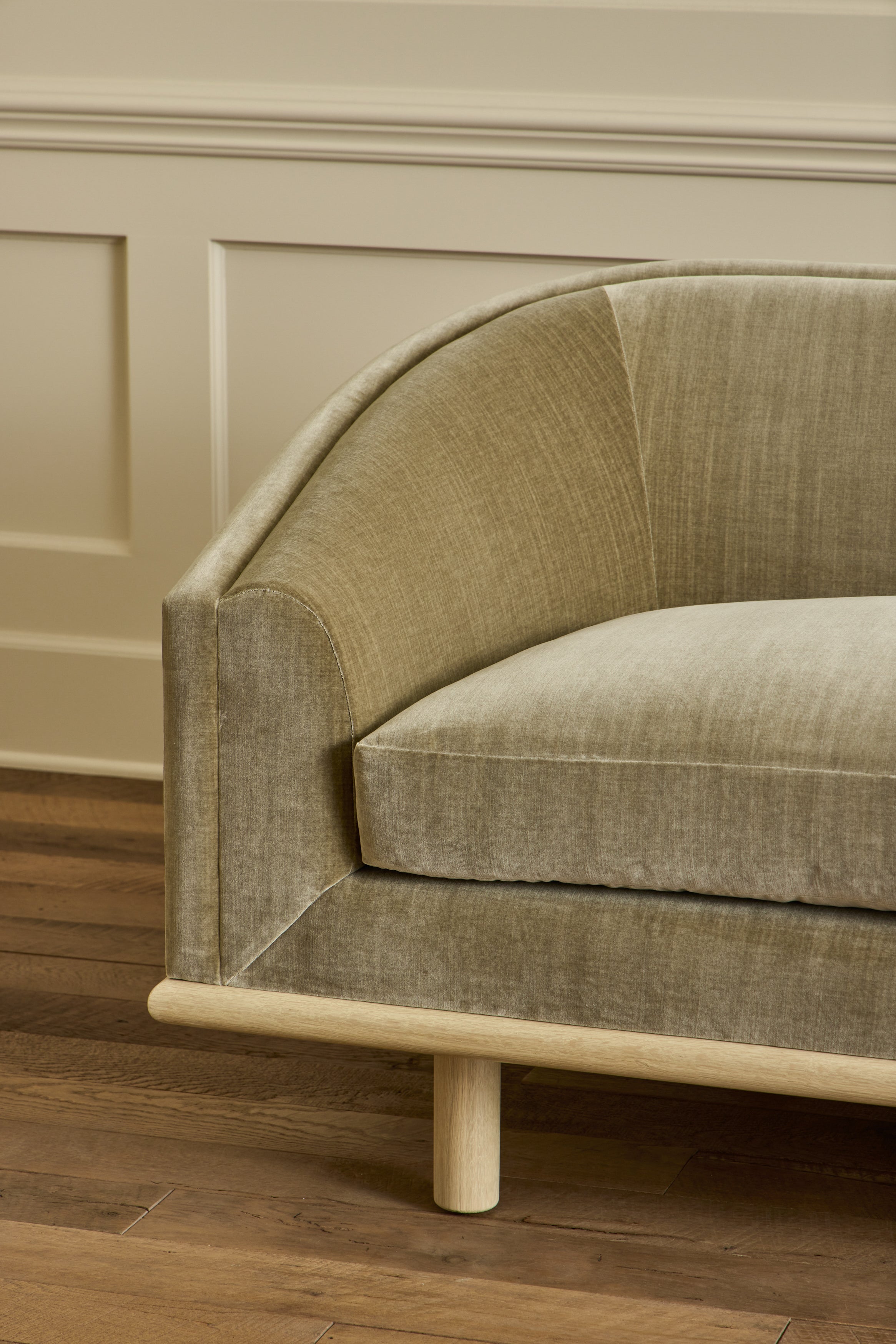 Nicky Kehoe - Curved Sofa, 90"