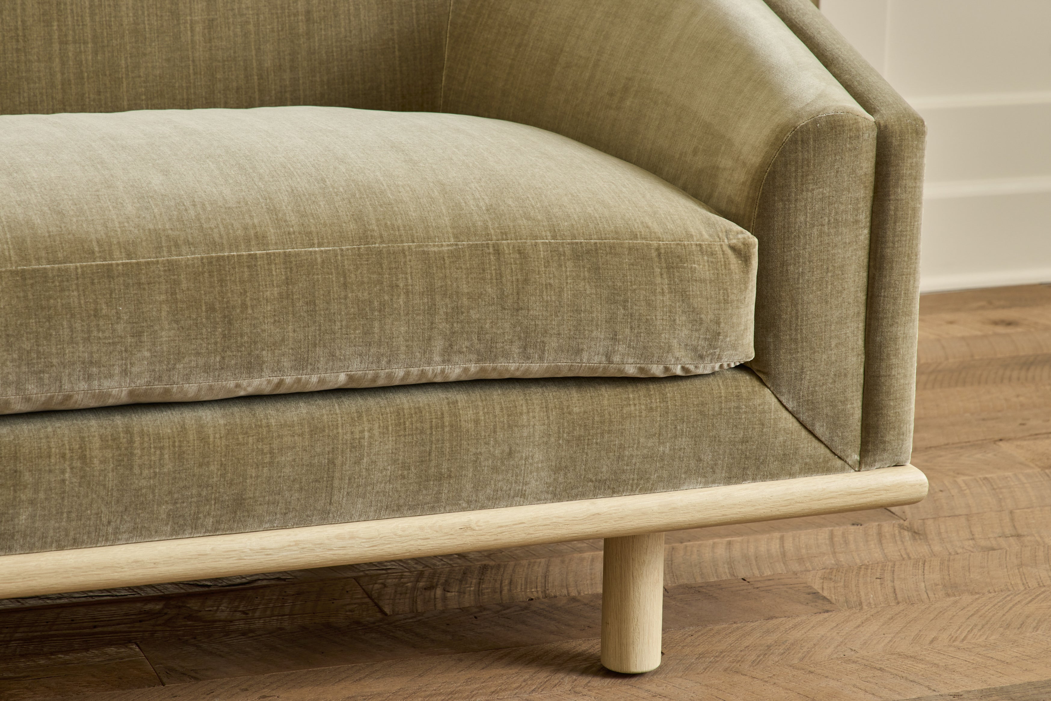 Nicky Kehoe - Curved Sofa, 90"