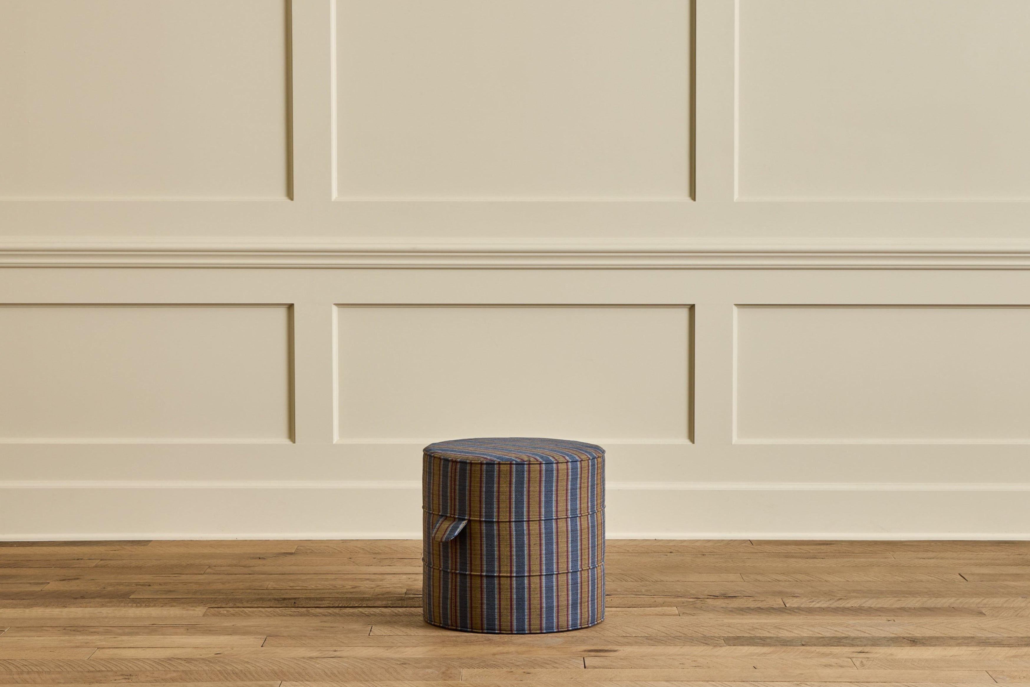 Nicky Kehoe - Round Hassock, 17"