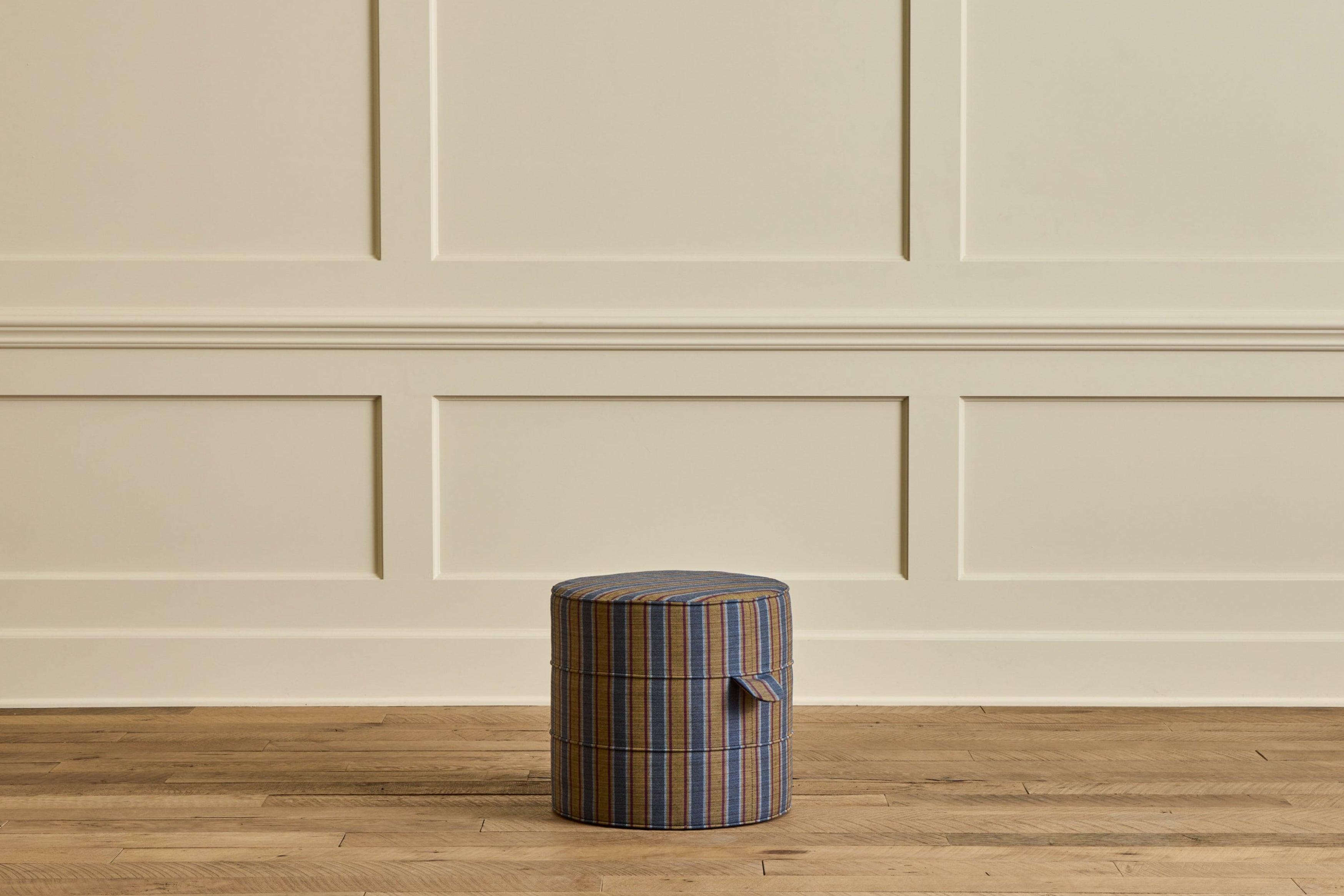 Nicky Kehoe - Round Hassock, 17"
