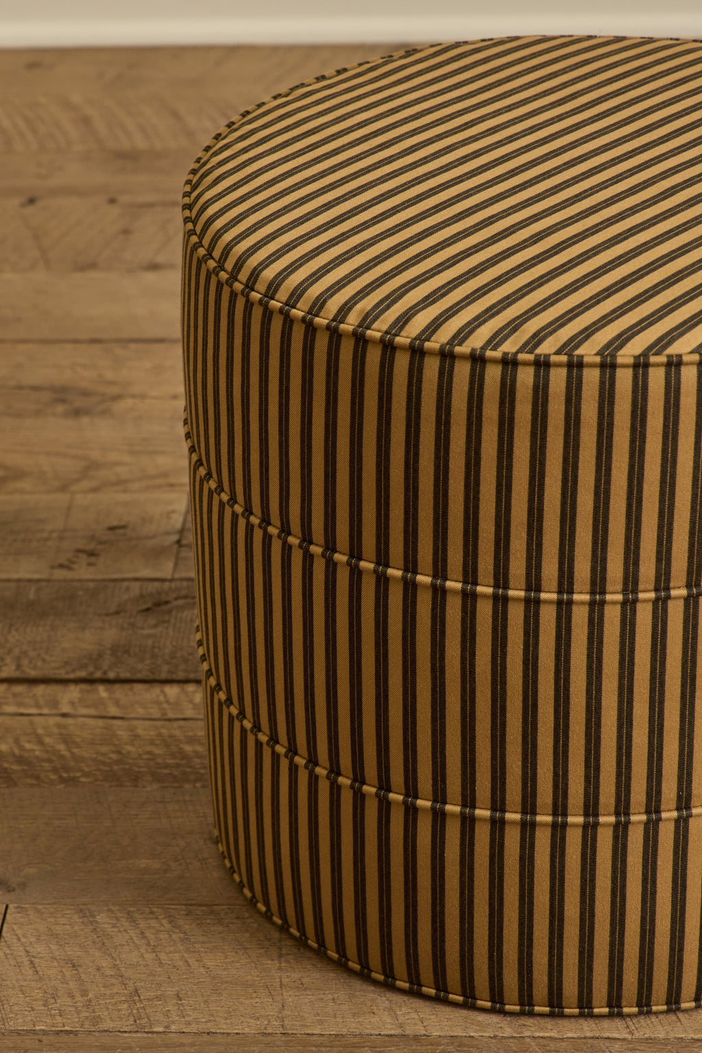 Nicky Kehoe - Round Hassock