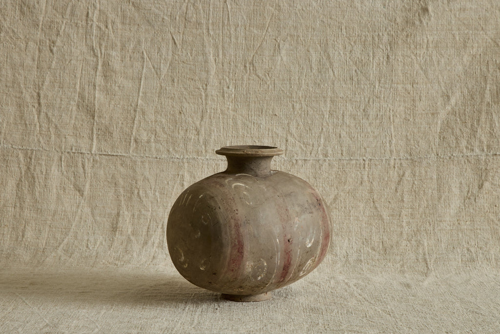 Nicky Kehoe - Chinese Cocoon Form Vase No.2