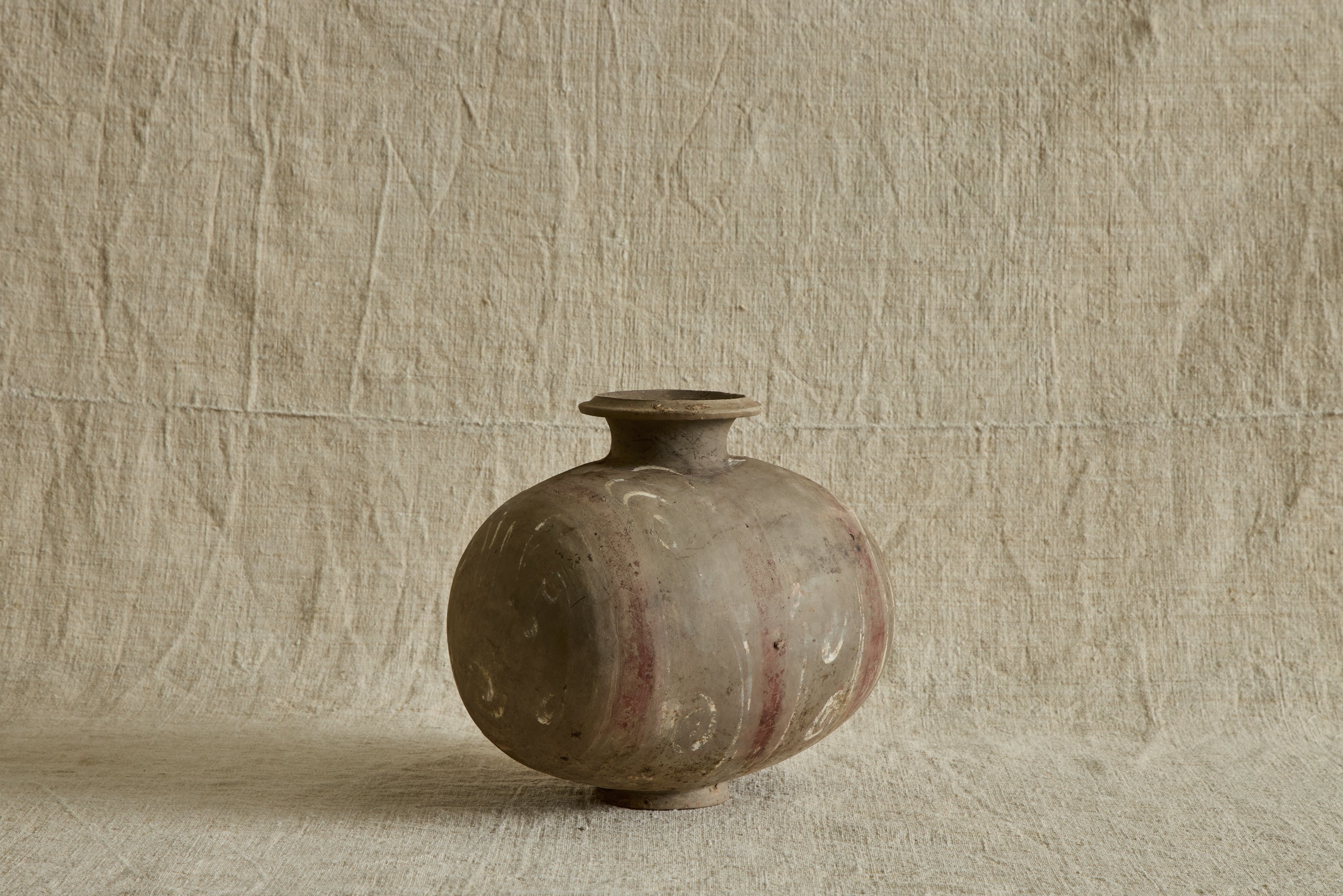 Nicky Kehoe - Chinese Cocoon Form Vase No.2
