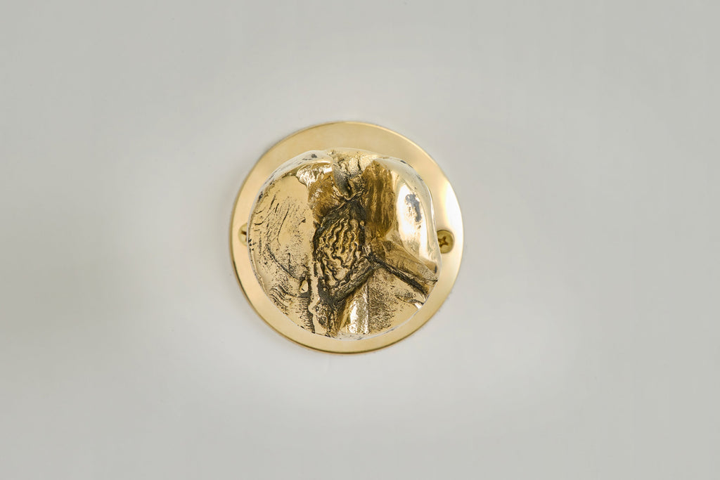 Nicky Kehoe - Peach Doorknob