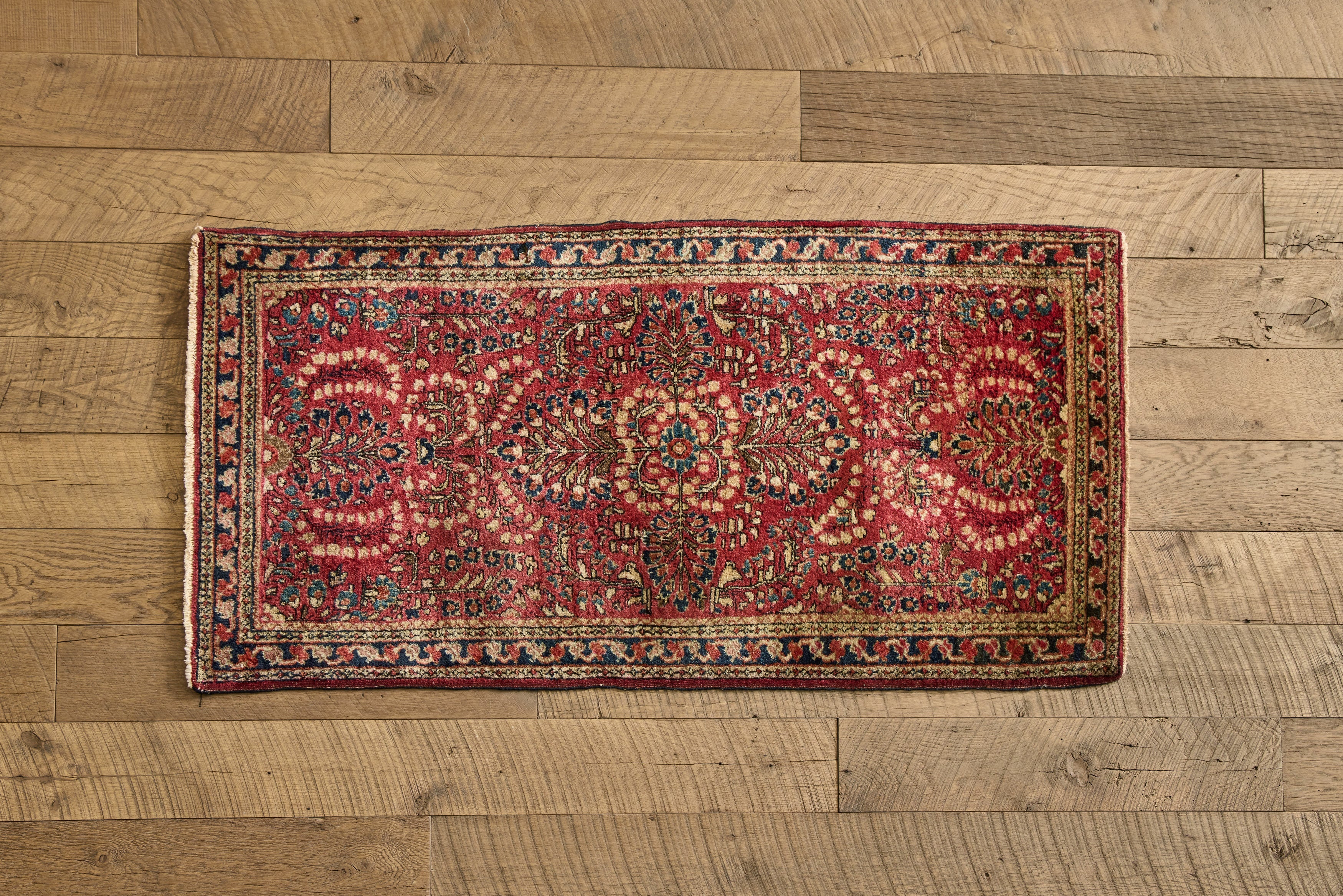 Nicky Kehoe - VTG RED SAROUK THROW RUG 2 X 4