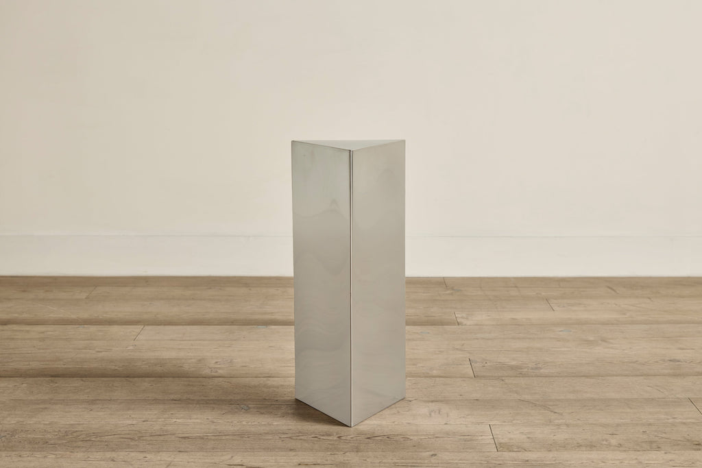 Nicky Kehoe - Silver Triangle Stand