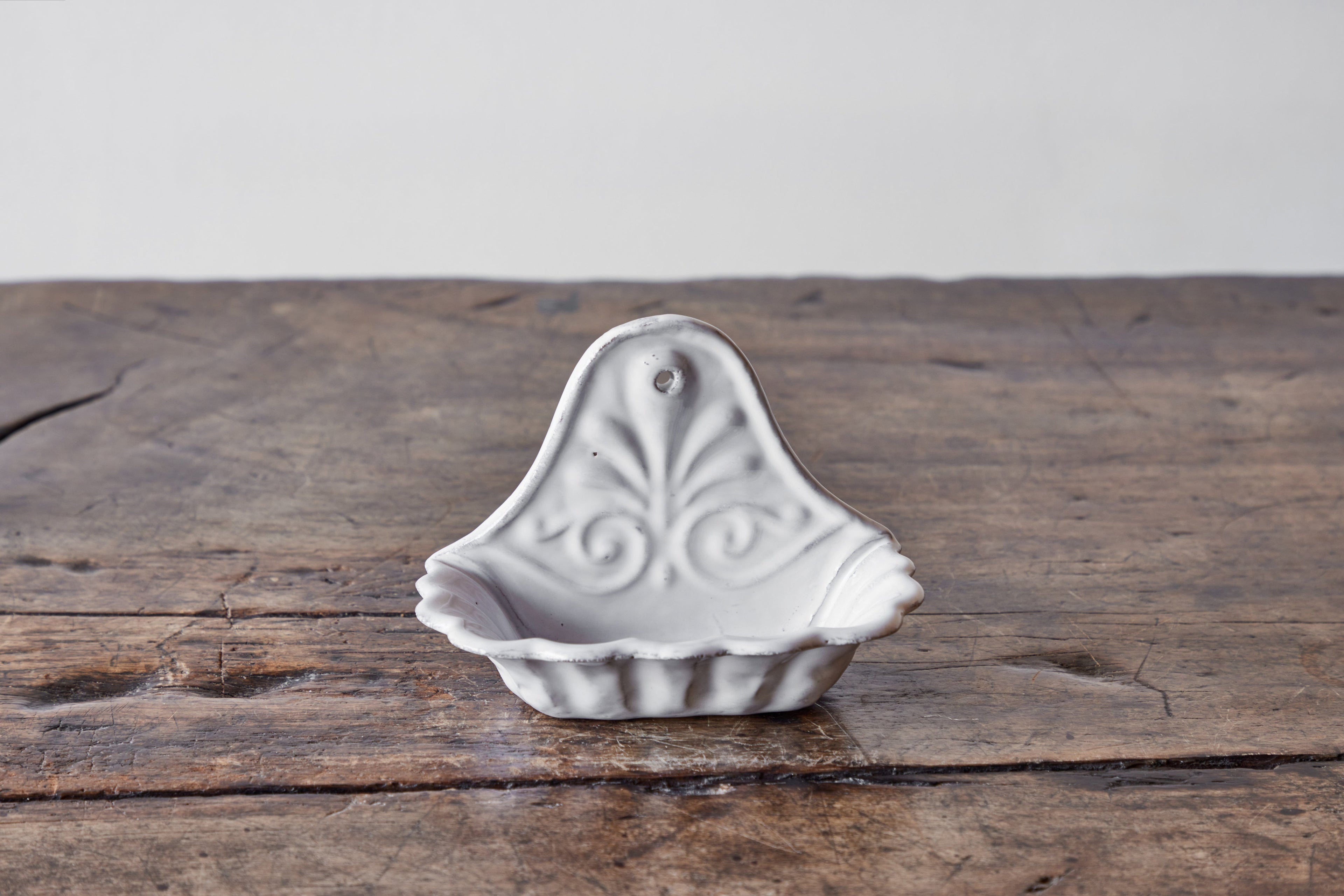 Nicky Kehoe - Aphrodite Soap Dish