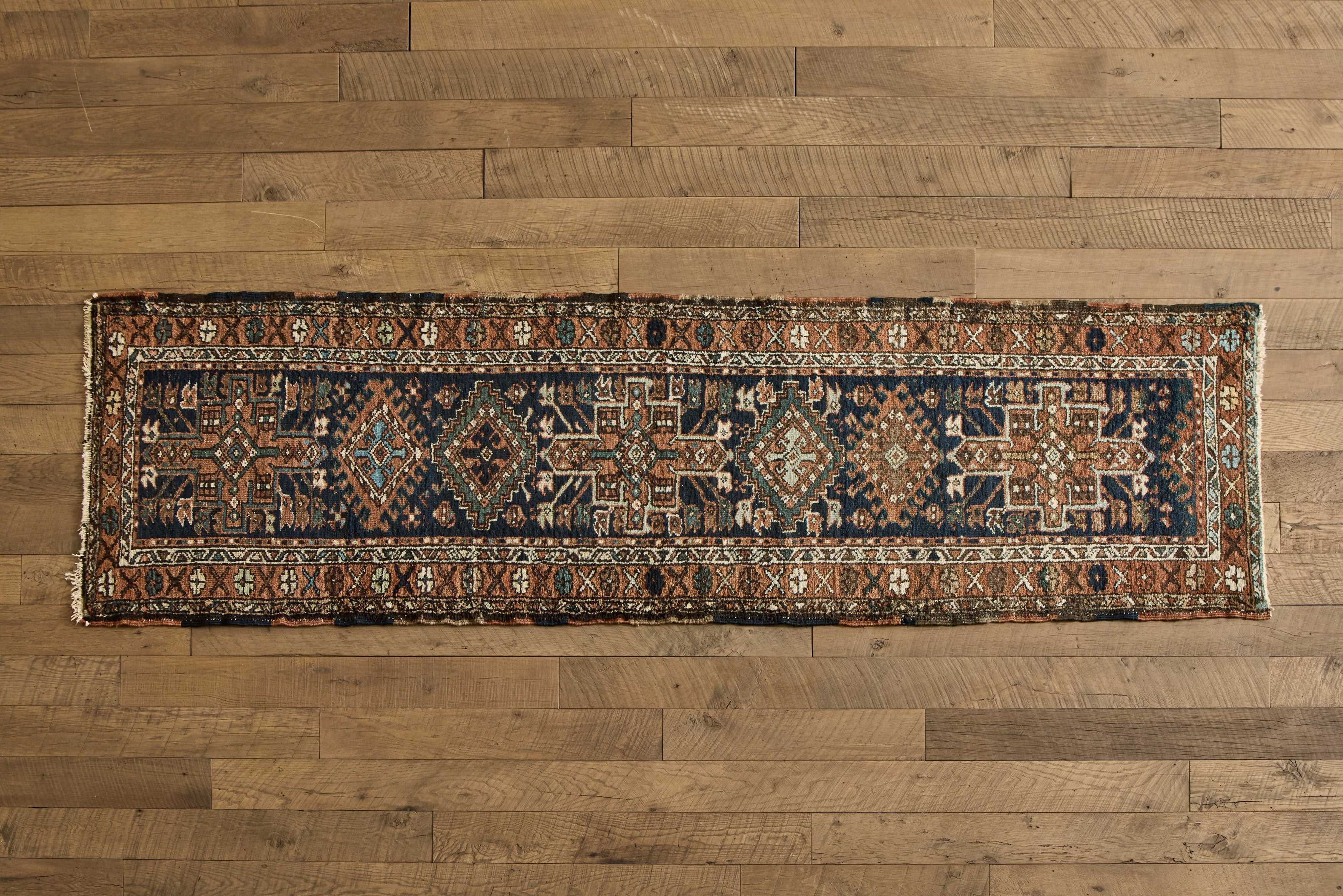 Nicky Kehoe - VTG BLUE & ORANGE HERIZ RUNNER 2'9 X 9'6