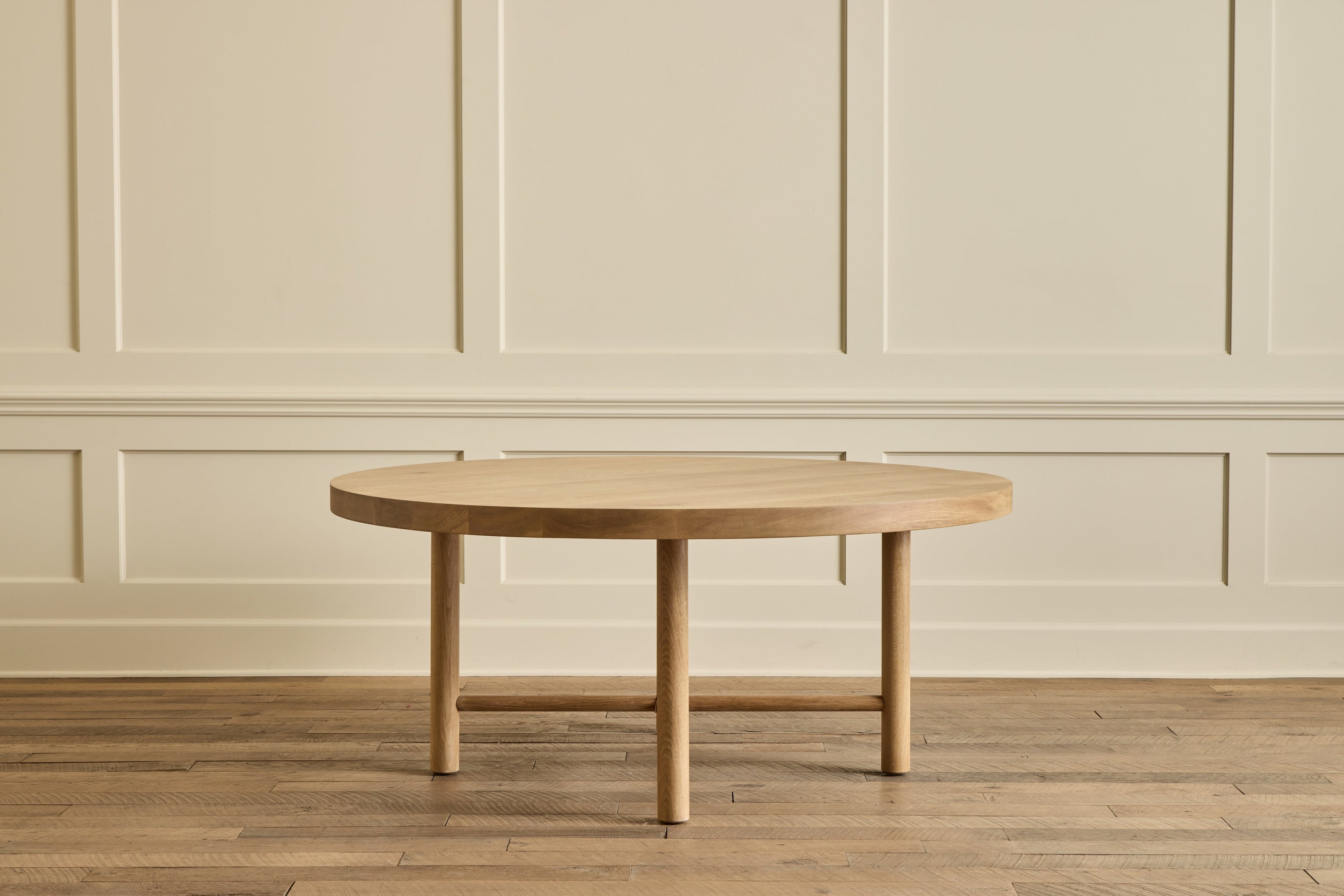 Nicky Kehoe - Round Dining Table, 60"