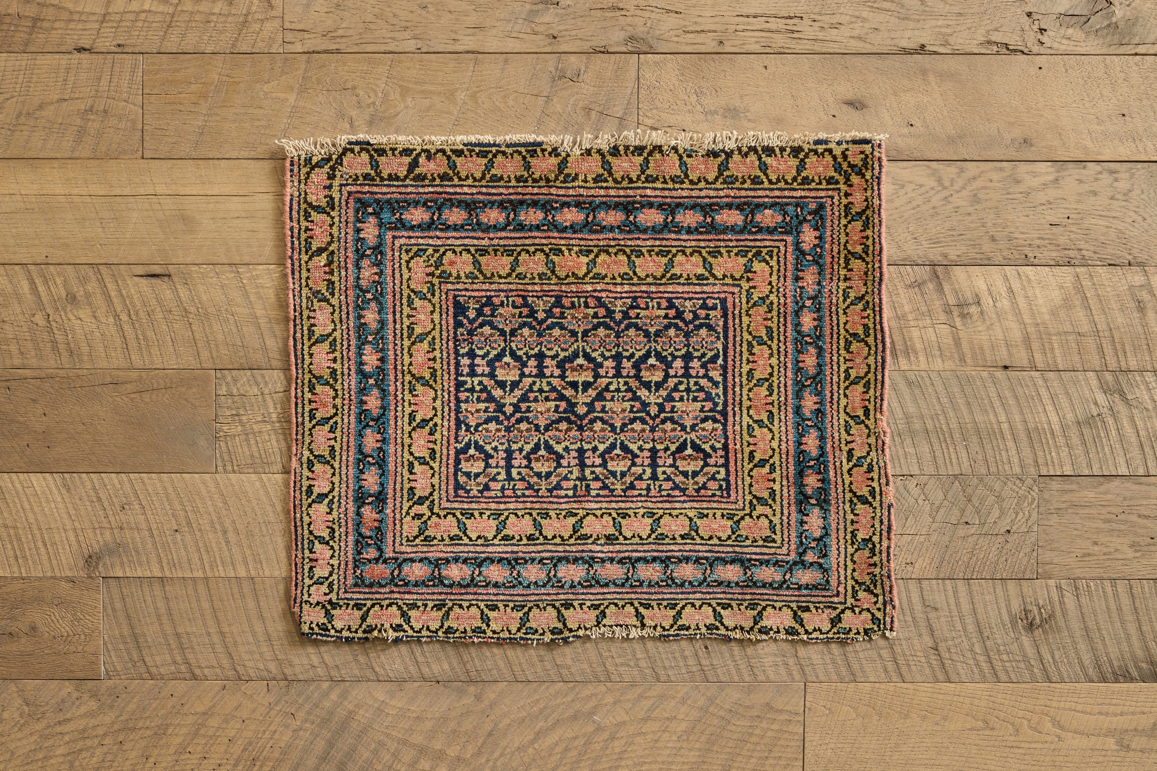 Nicky Kehoe - VTG PERSIAN KURDISH SCATTER RUG 2 X 2'5