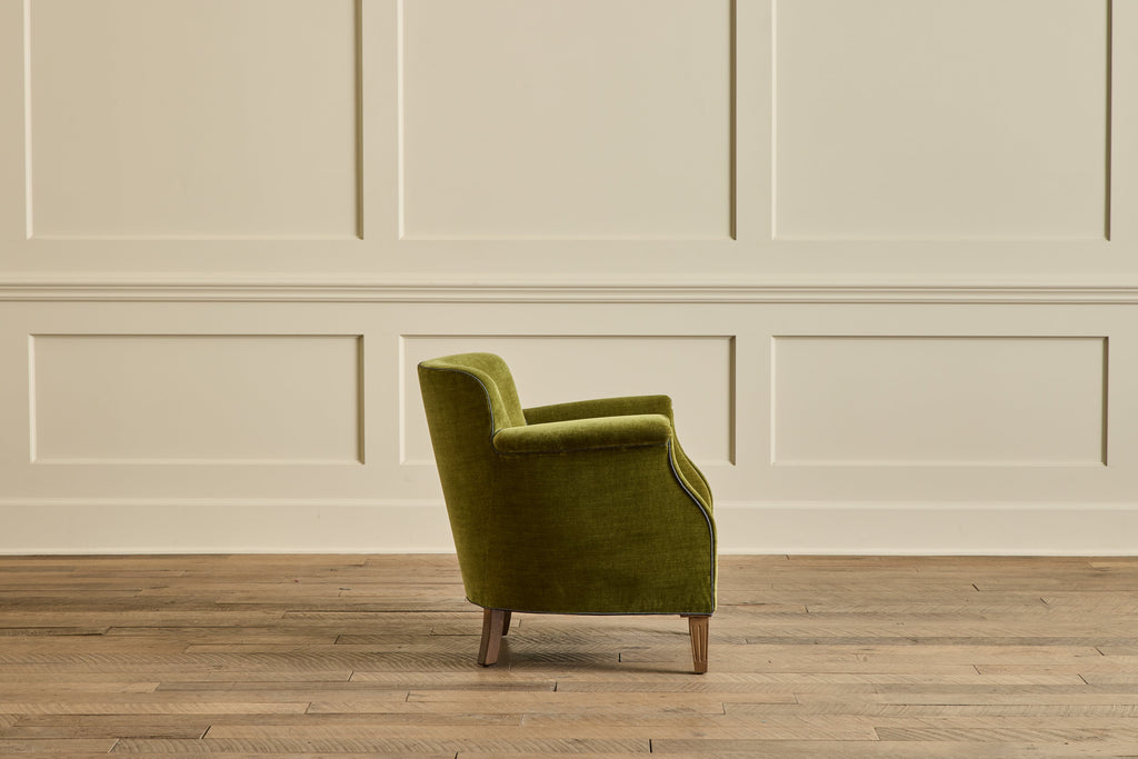 Nicky Kehoe - Fritz Hansen Style Lounge Chair